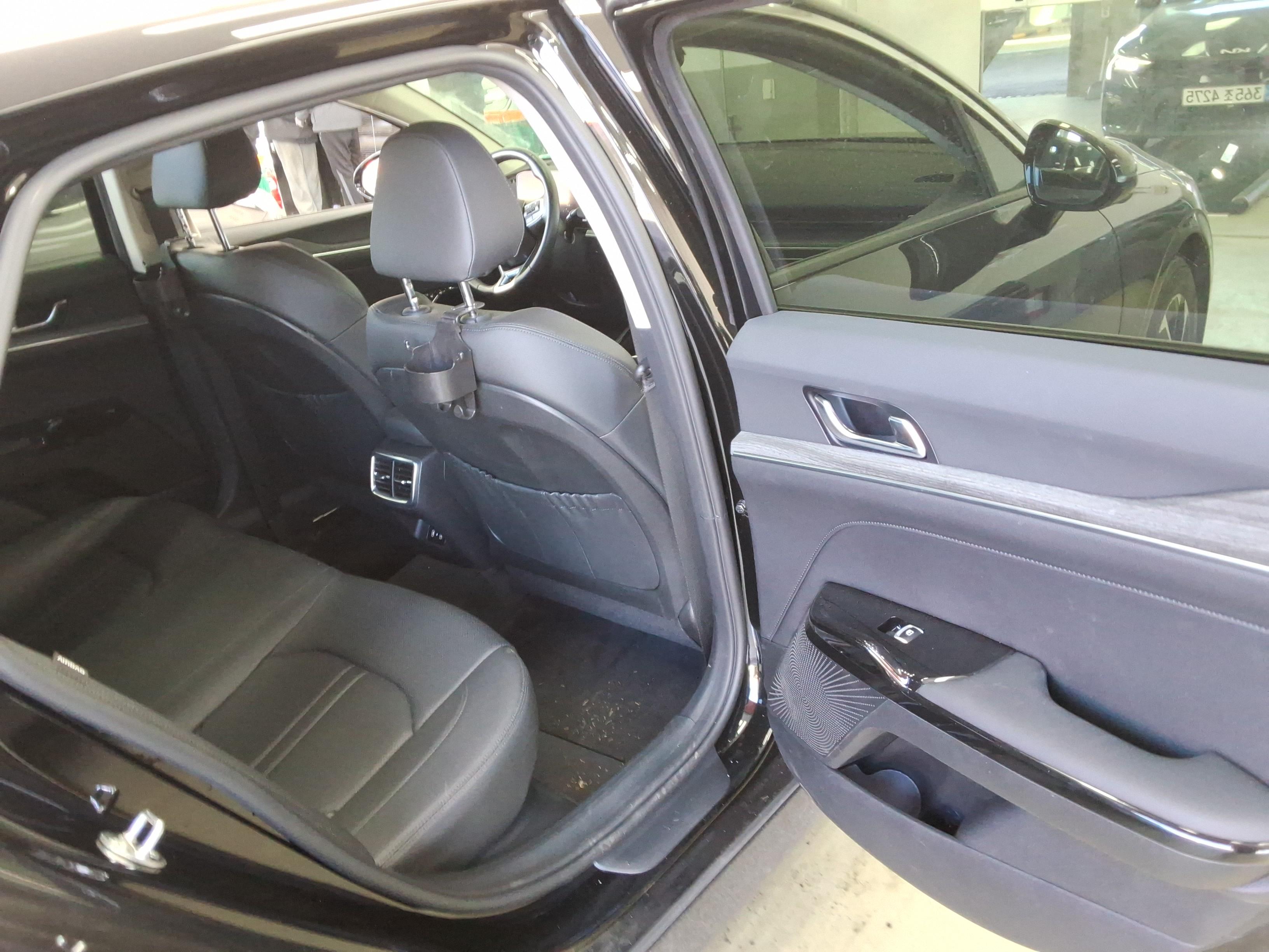 Kia K5 2024 - Image 13