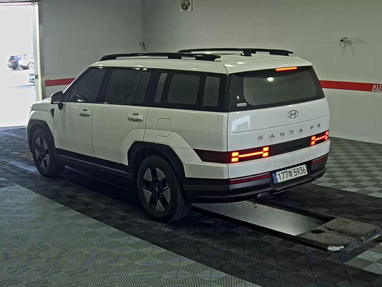 Hyundai Santa Fe 2024 - Image 5