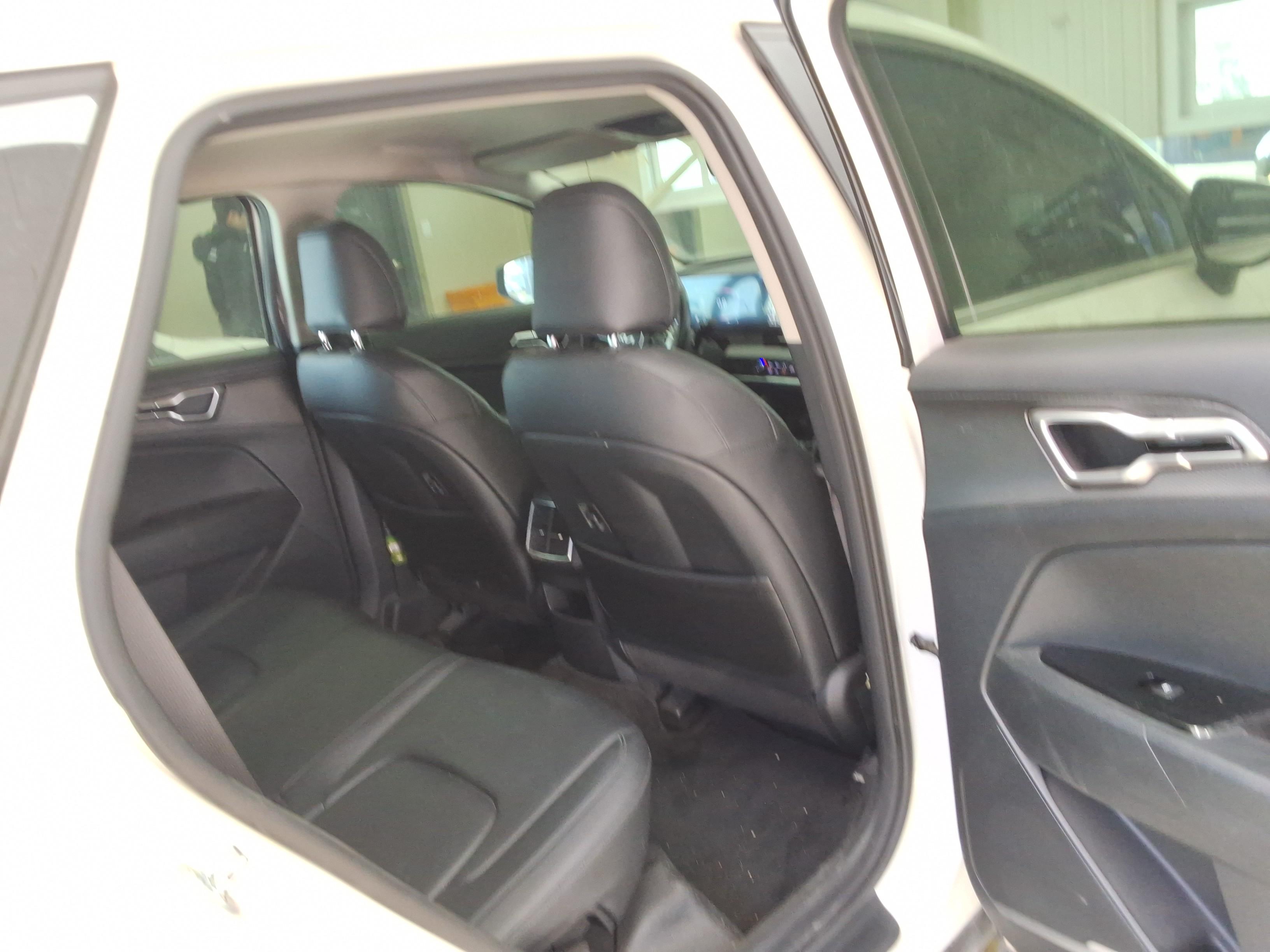 كيا سبورتاج 2022 - صورة 12