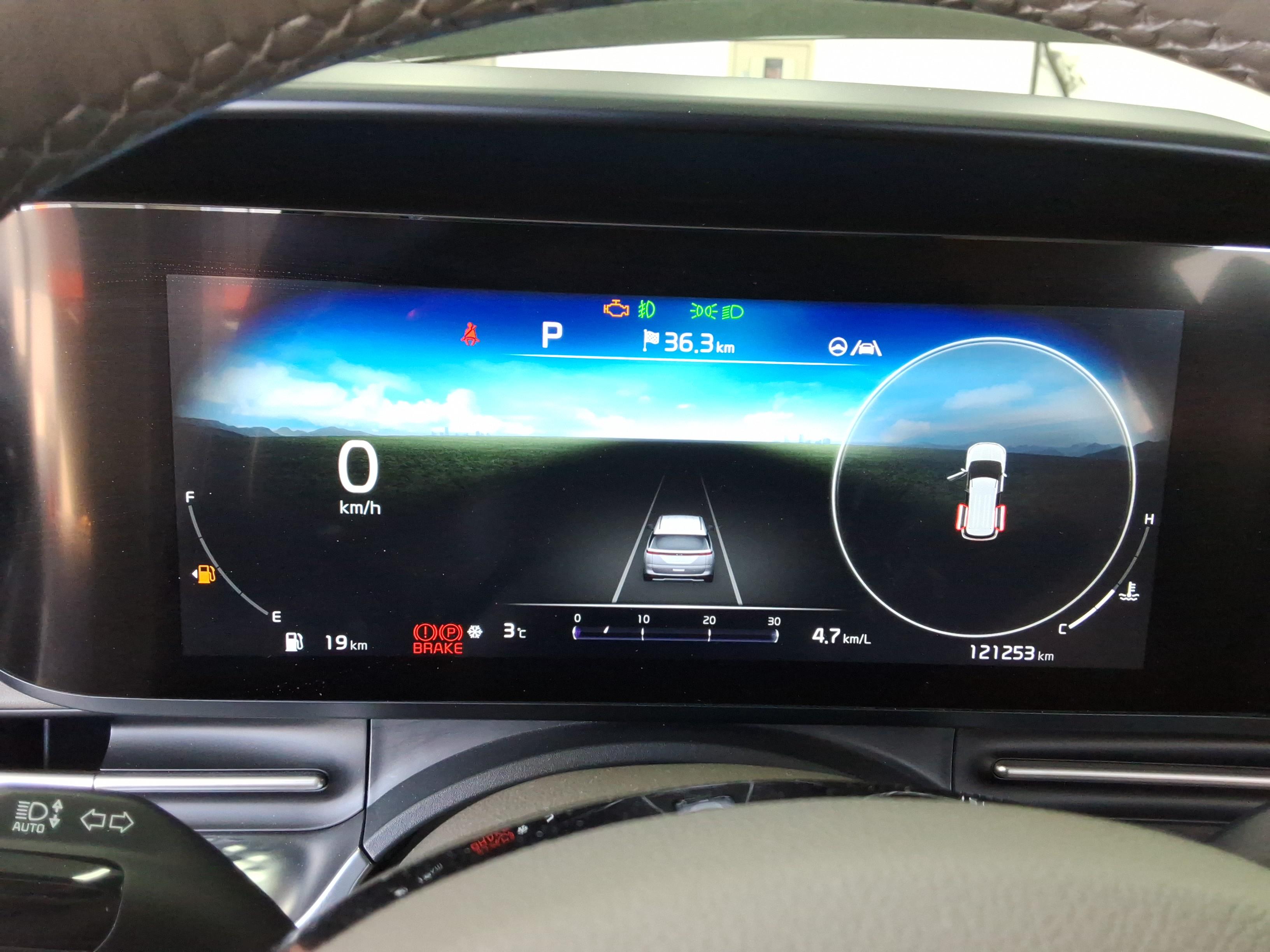 Kia SEDONA 2021 - Image 8