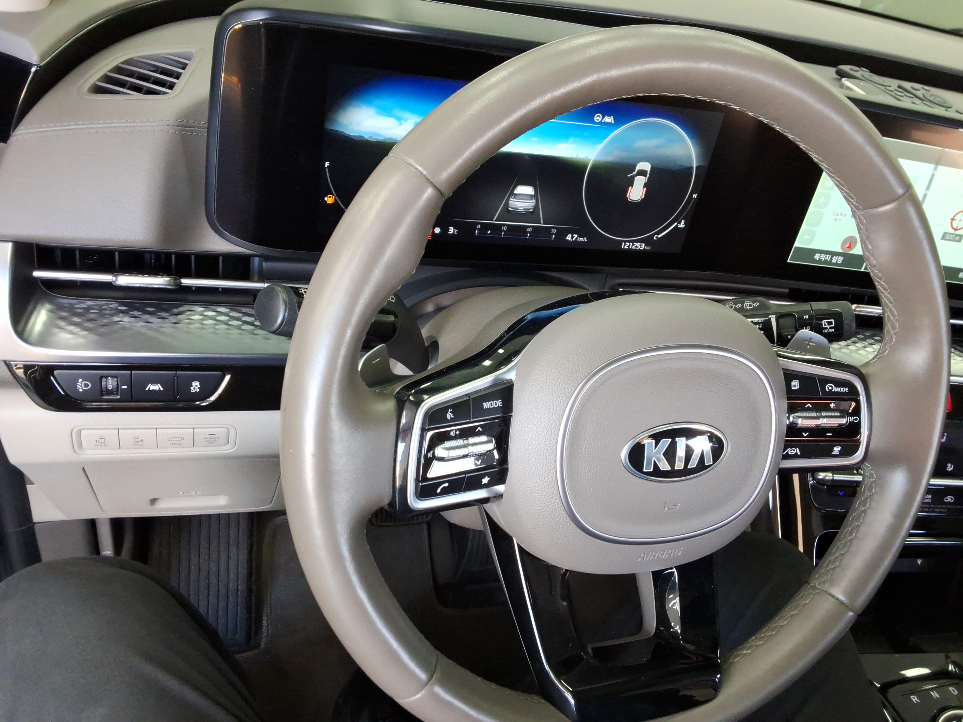 Kia SEDONA 2021 - Image 15