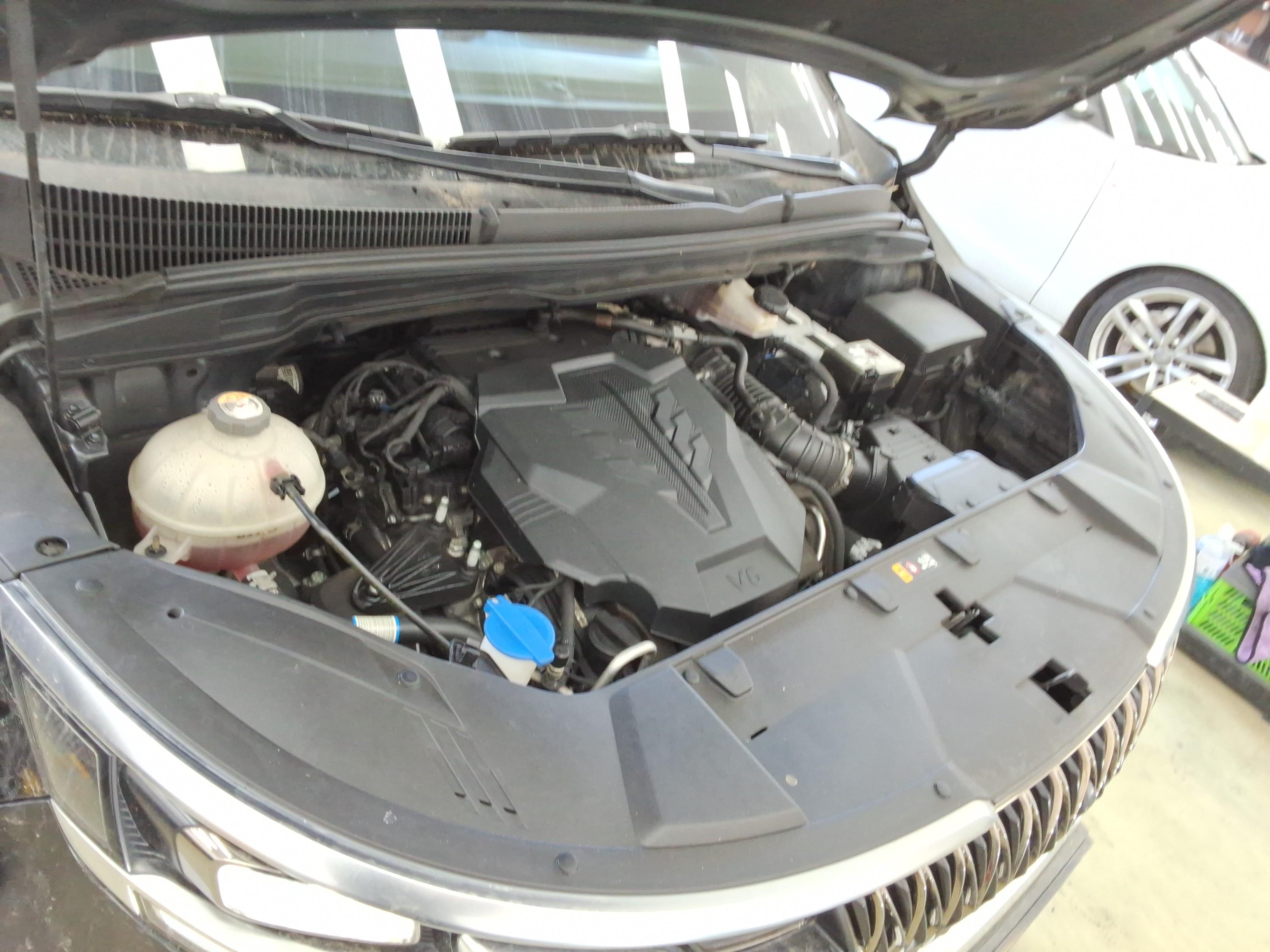 Kia SEDONA 2021 - Image 19