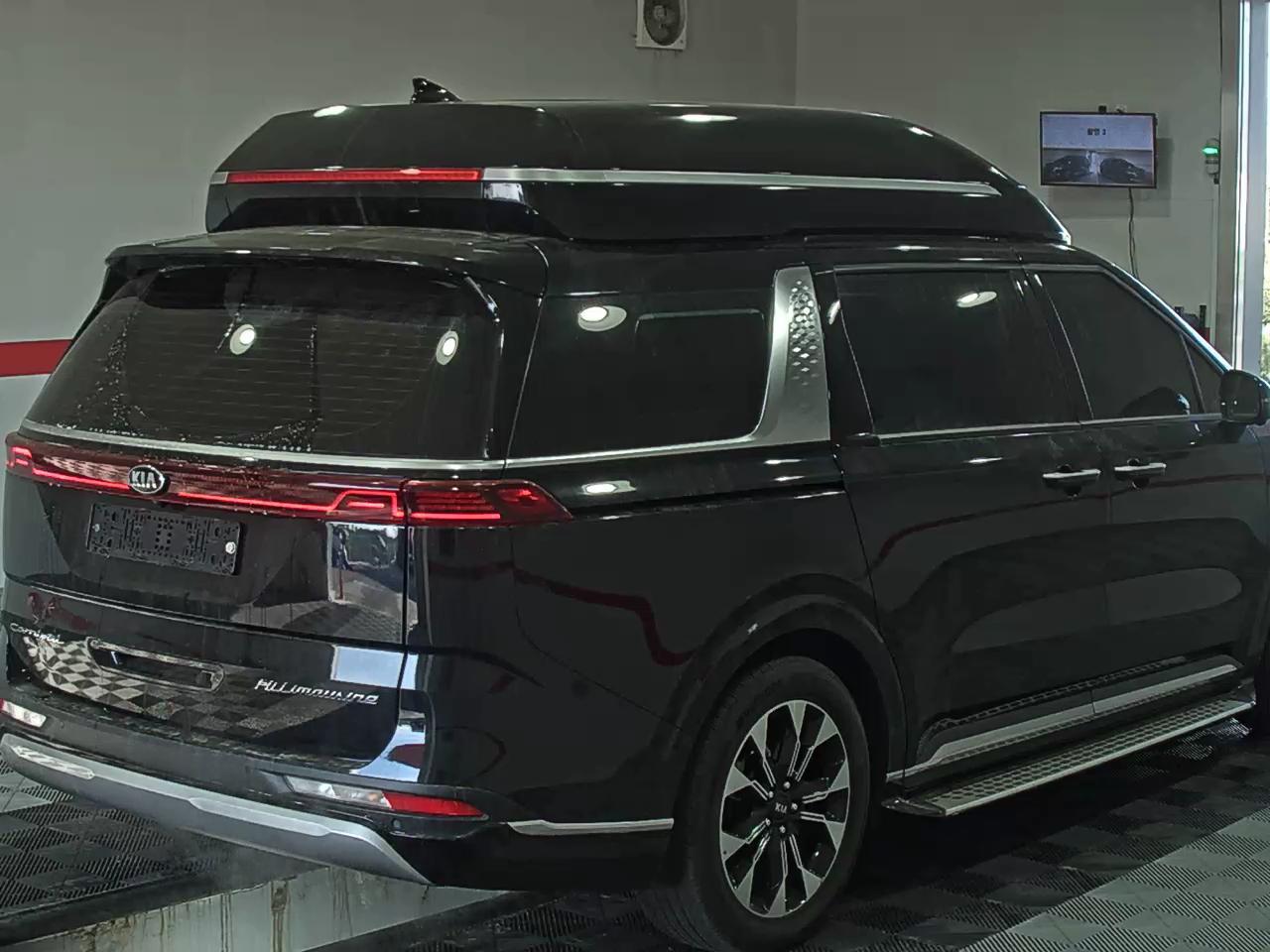 Kia SEDONA 2021 - Image 4