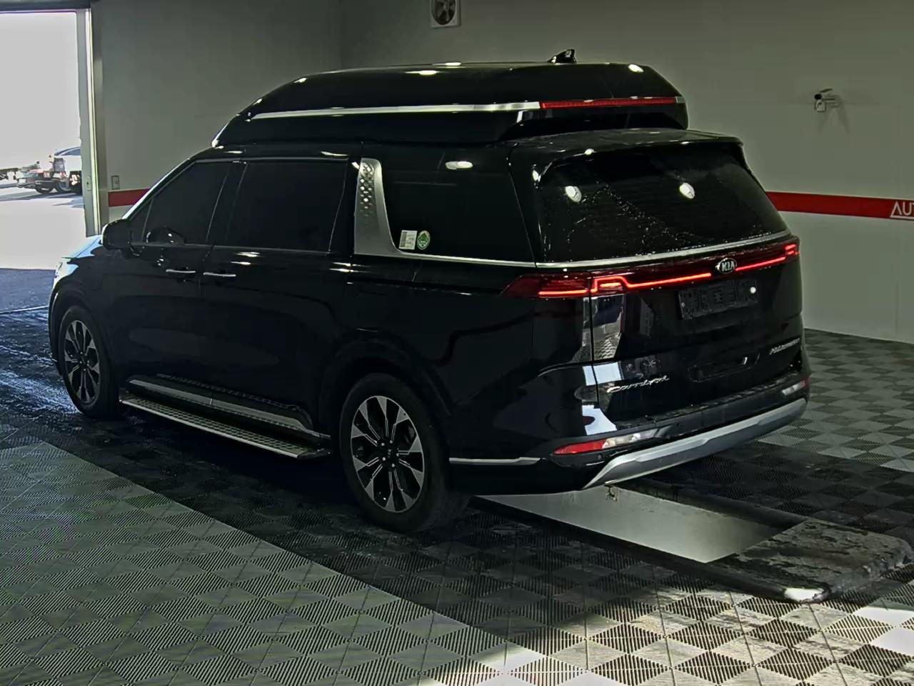Kia SEDONA 2021 - Image 5