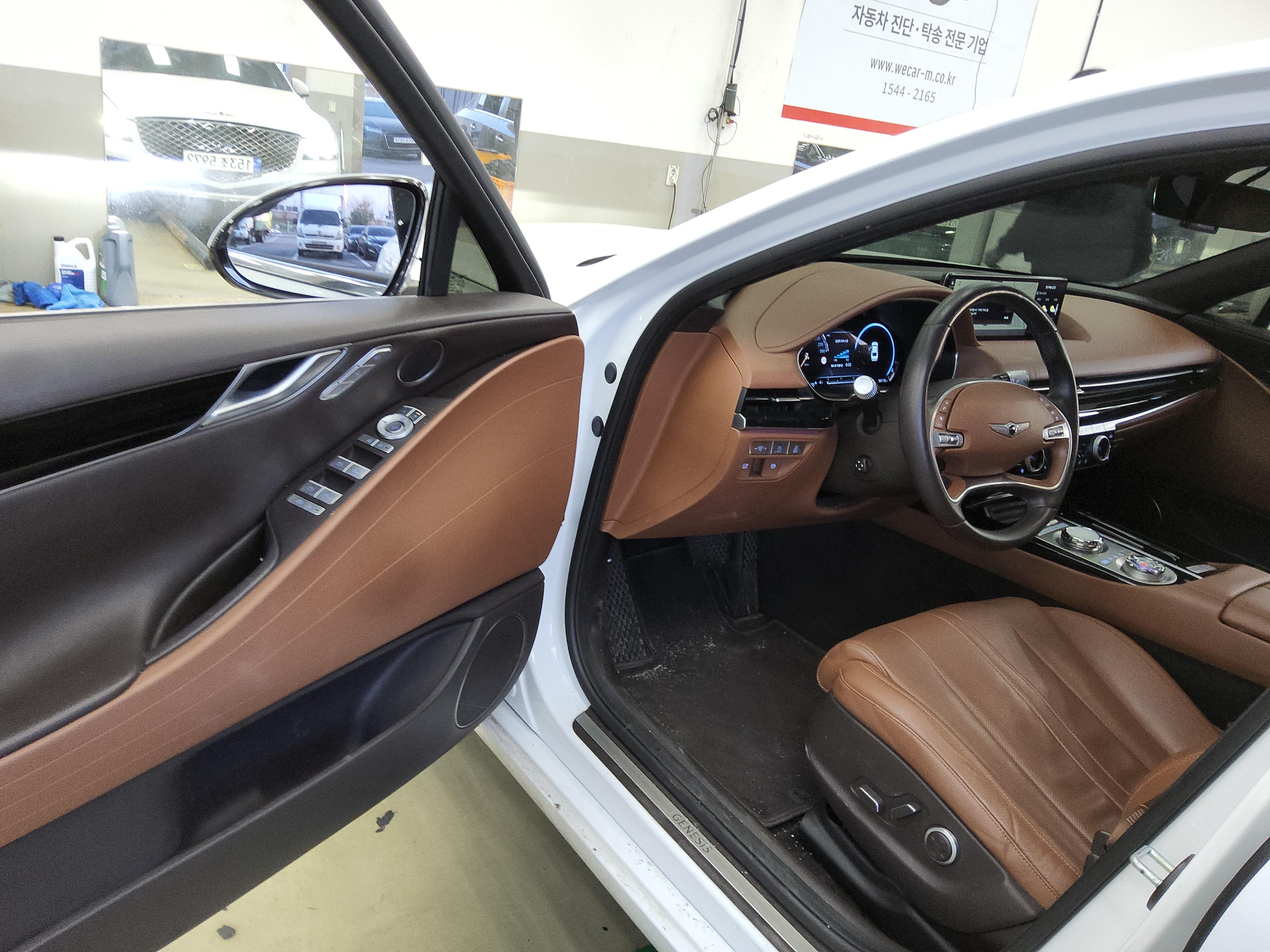 Genesis G80 - 9