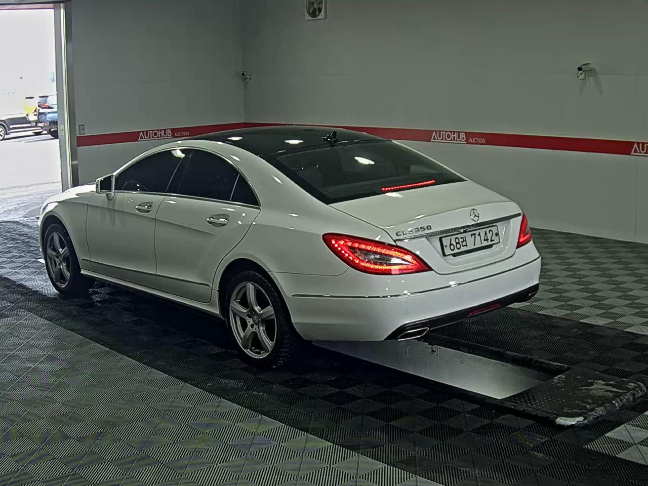 메르세데스-벤츠 CLS - 5