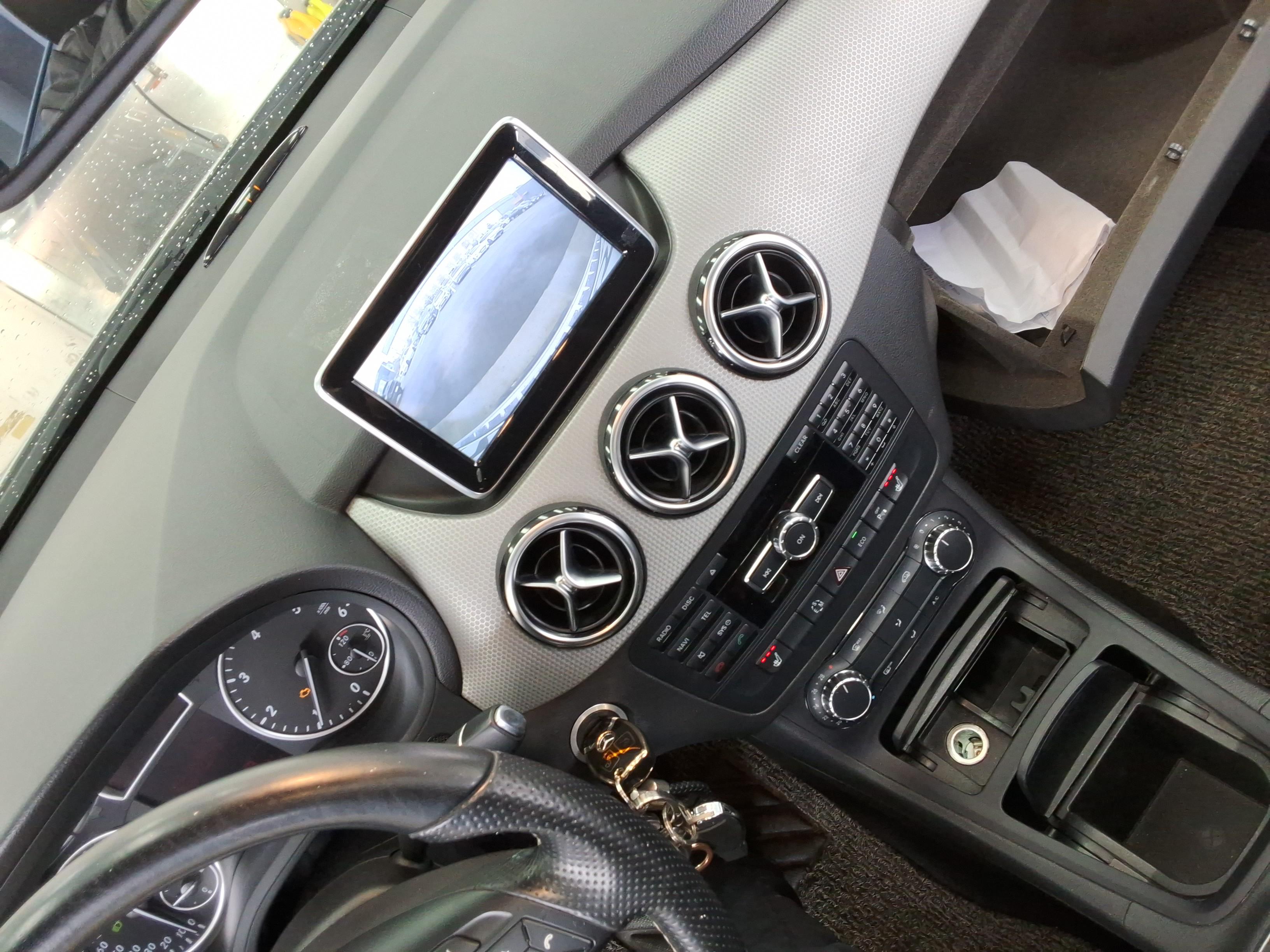 Mercedes-Benz B-Class 2013 - Image 16