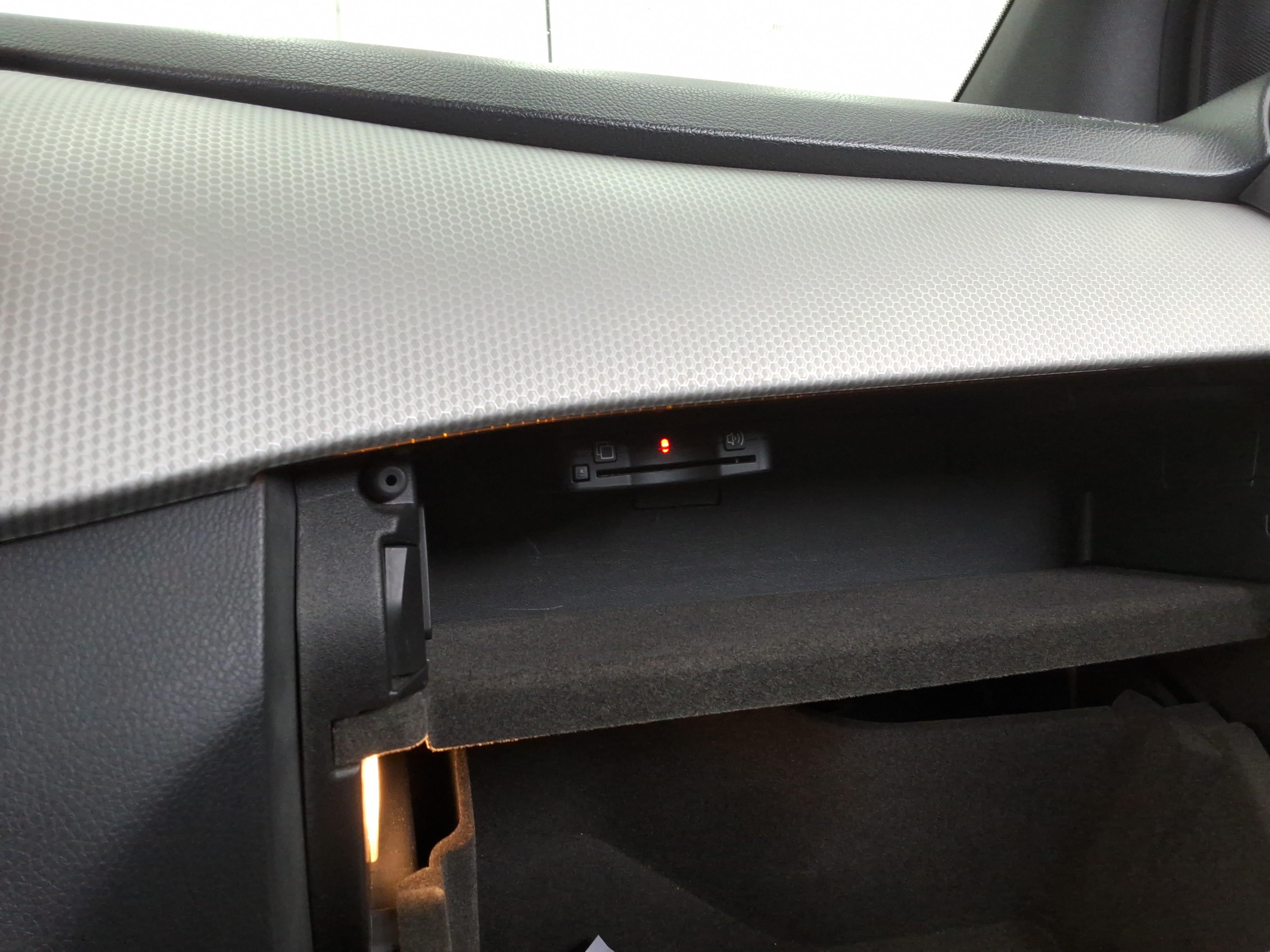 Mercedes-Benz B-Class 2013 - Image 17