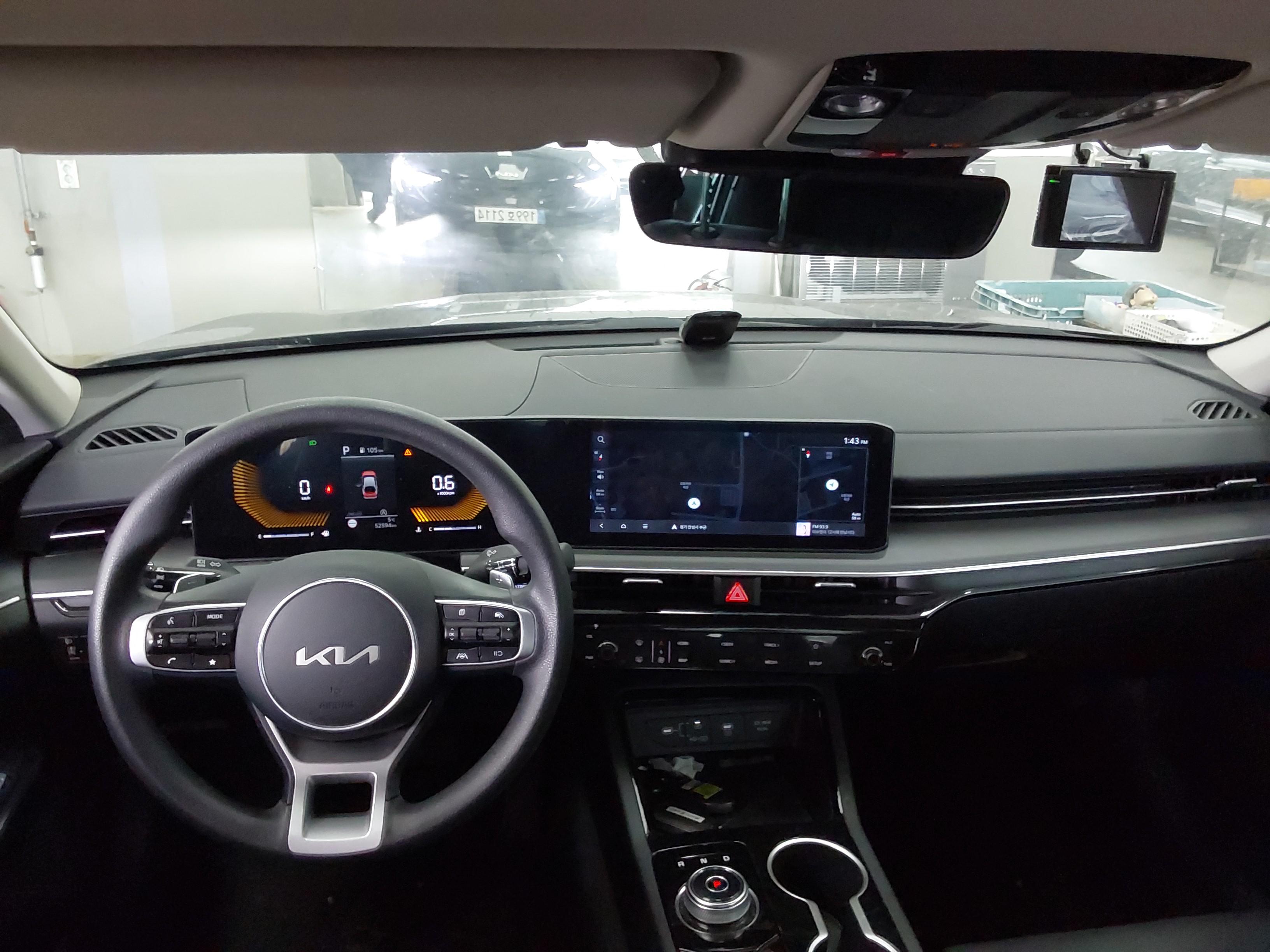 Kia K5 2024 - Image 12