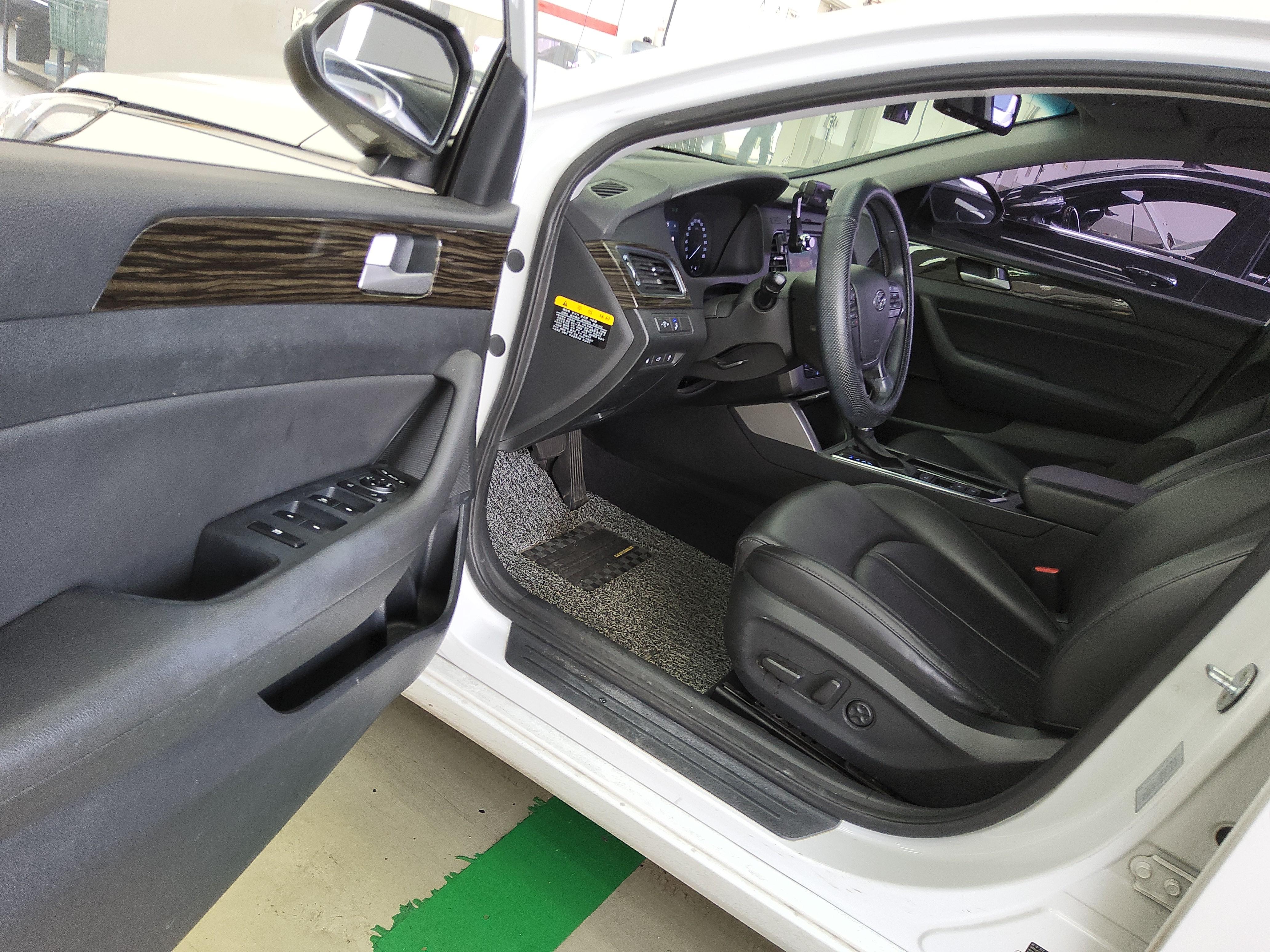 Hyundai Sonata 2016 - Image 9
