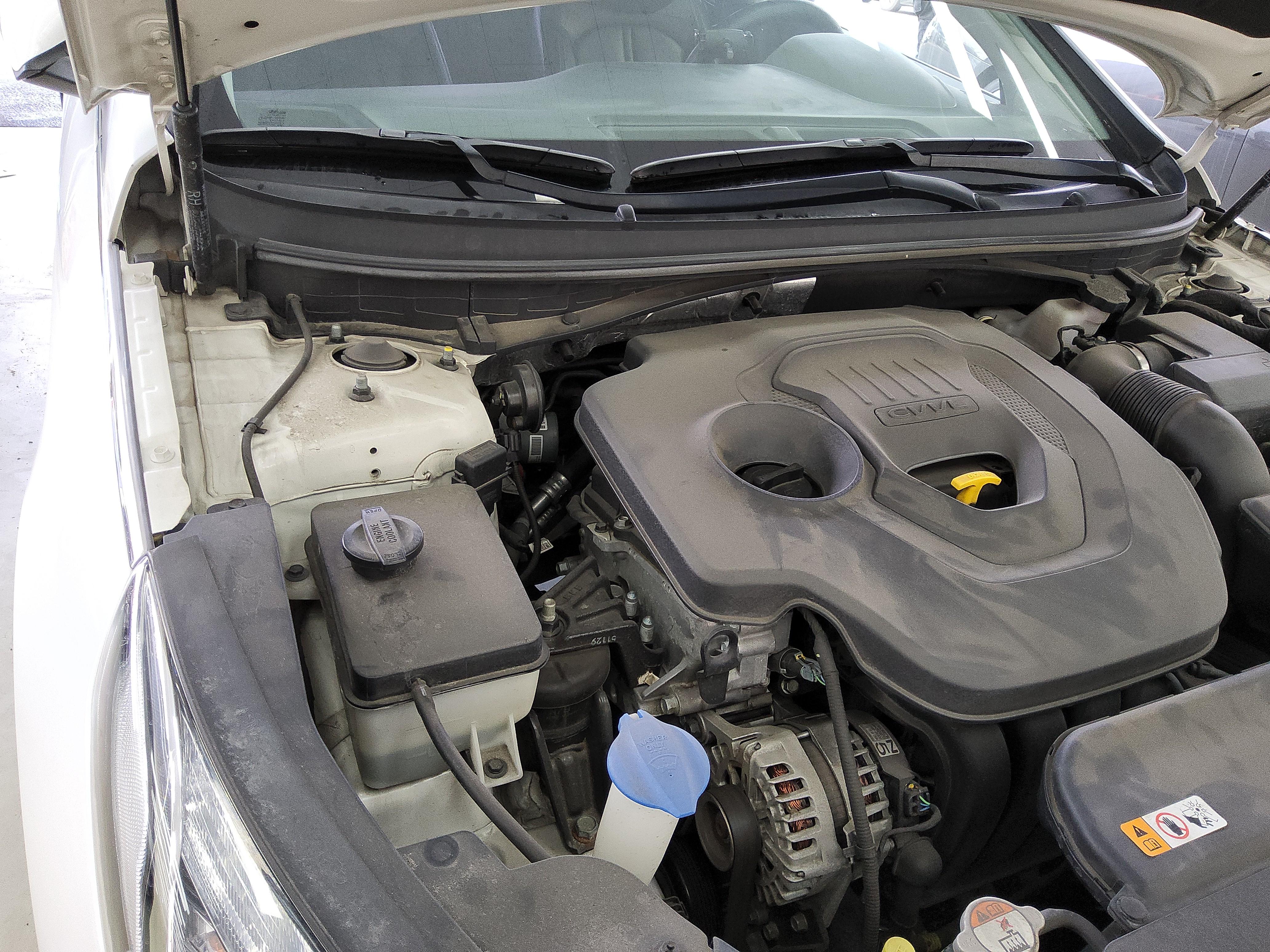 Hyundai Sonata 2016 - Image 17