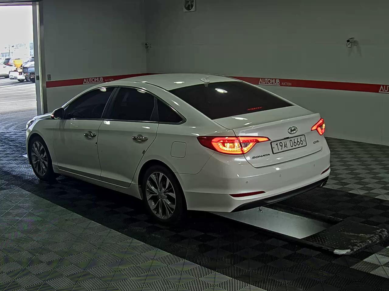 Hyundai Sonata 2016 - Image 5