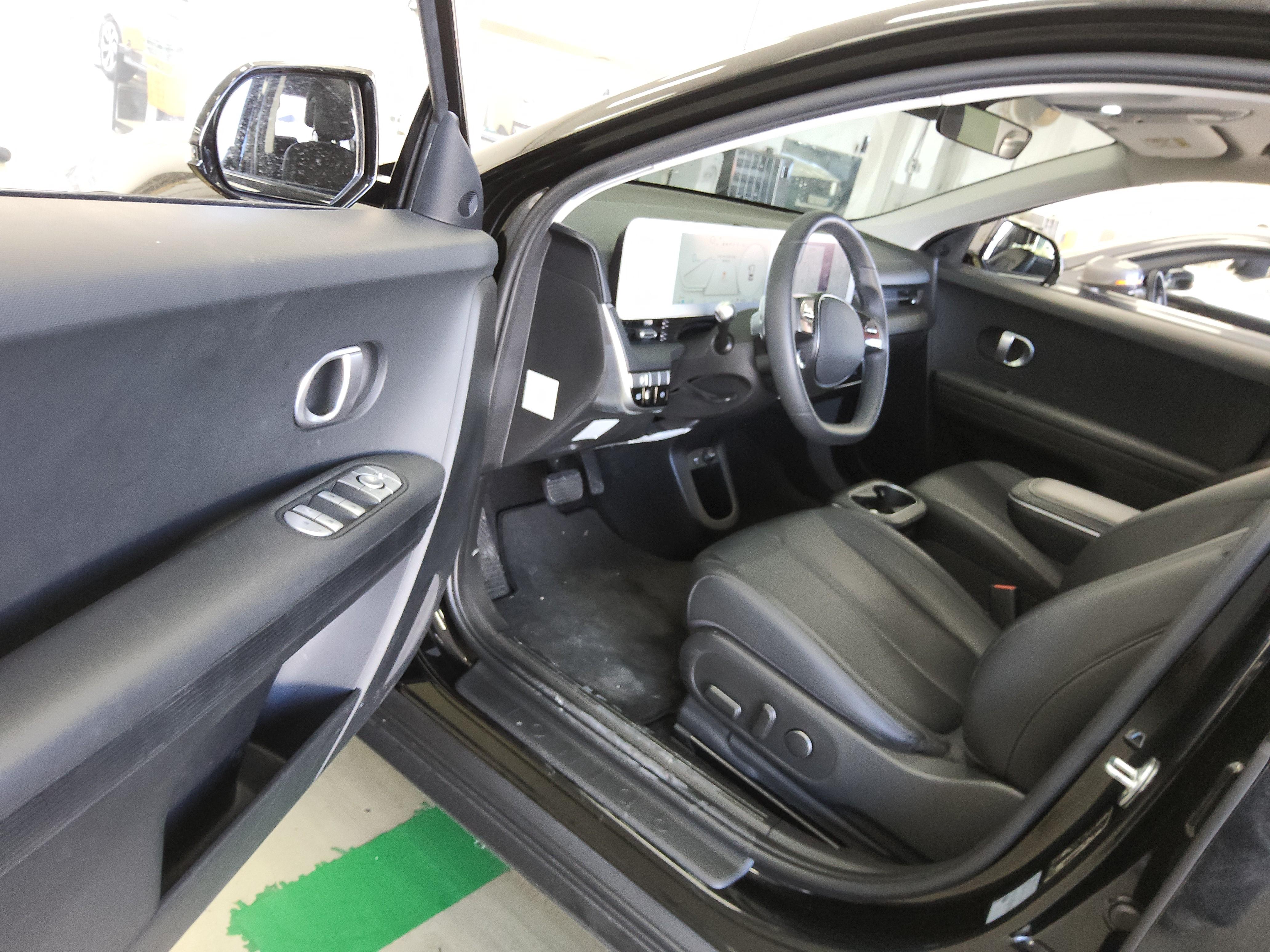 2022 - hyundai ioniq