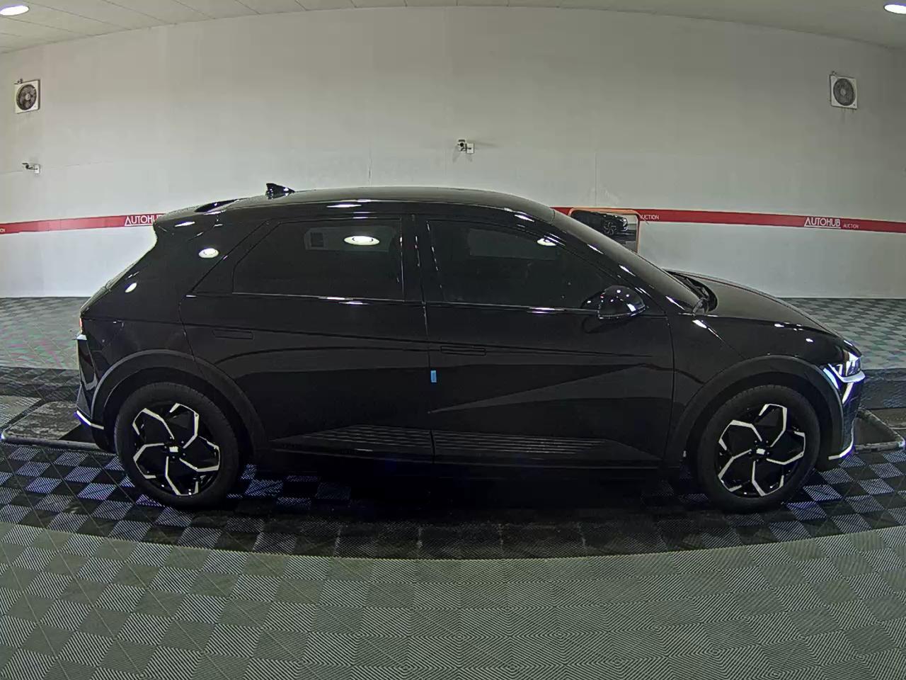 2022 - hyundai ioniq