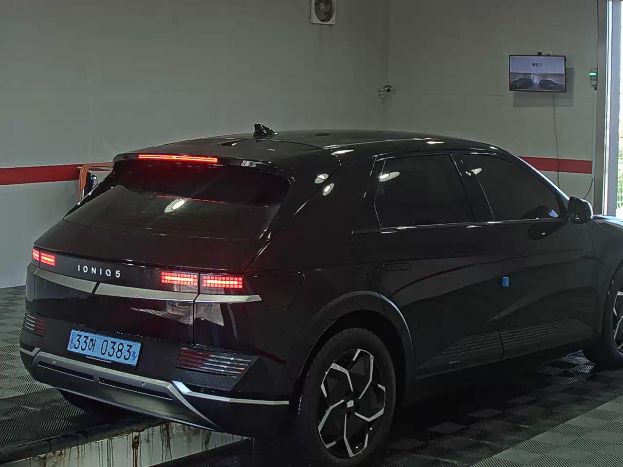 2022 - hyundai ioniq
