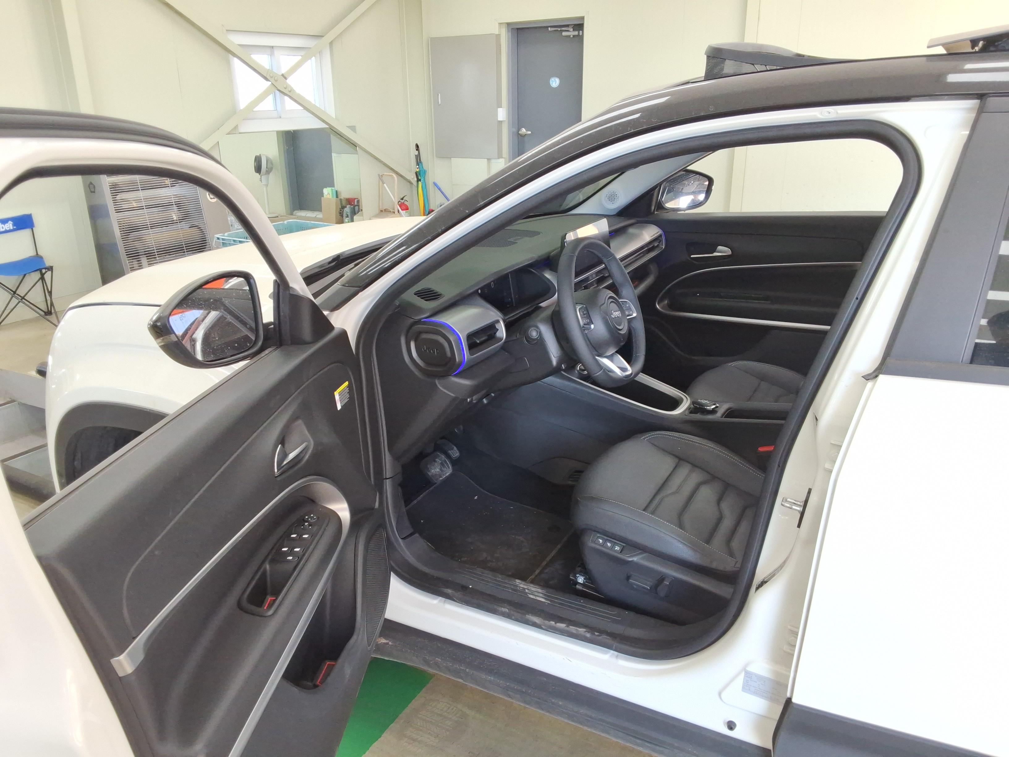 Dodge Avenger 2024 - Image 9