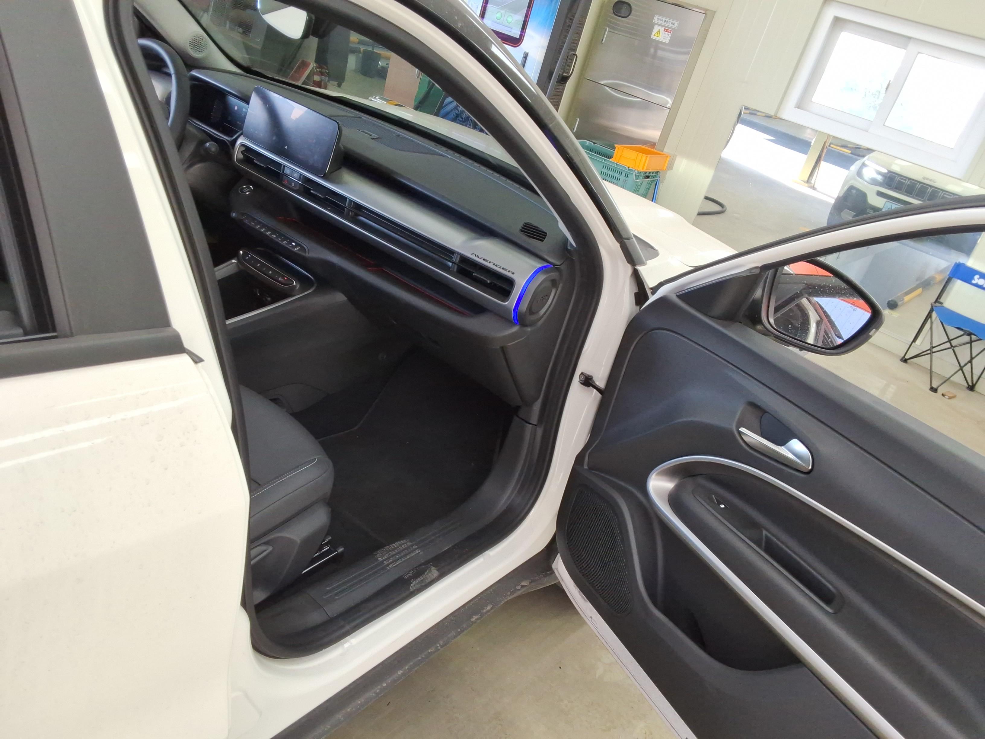 Dodge Avenger 2024 - Image 14