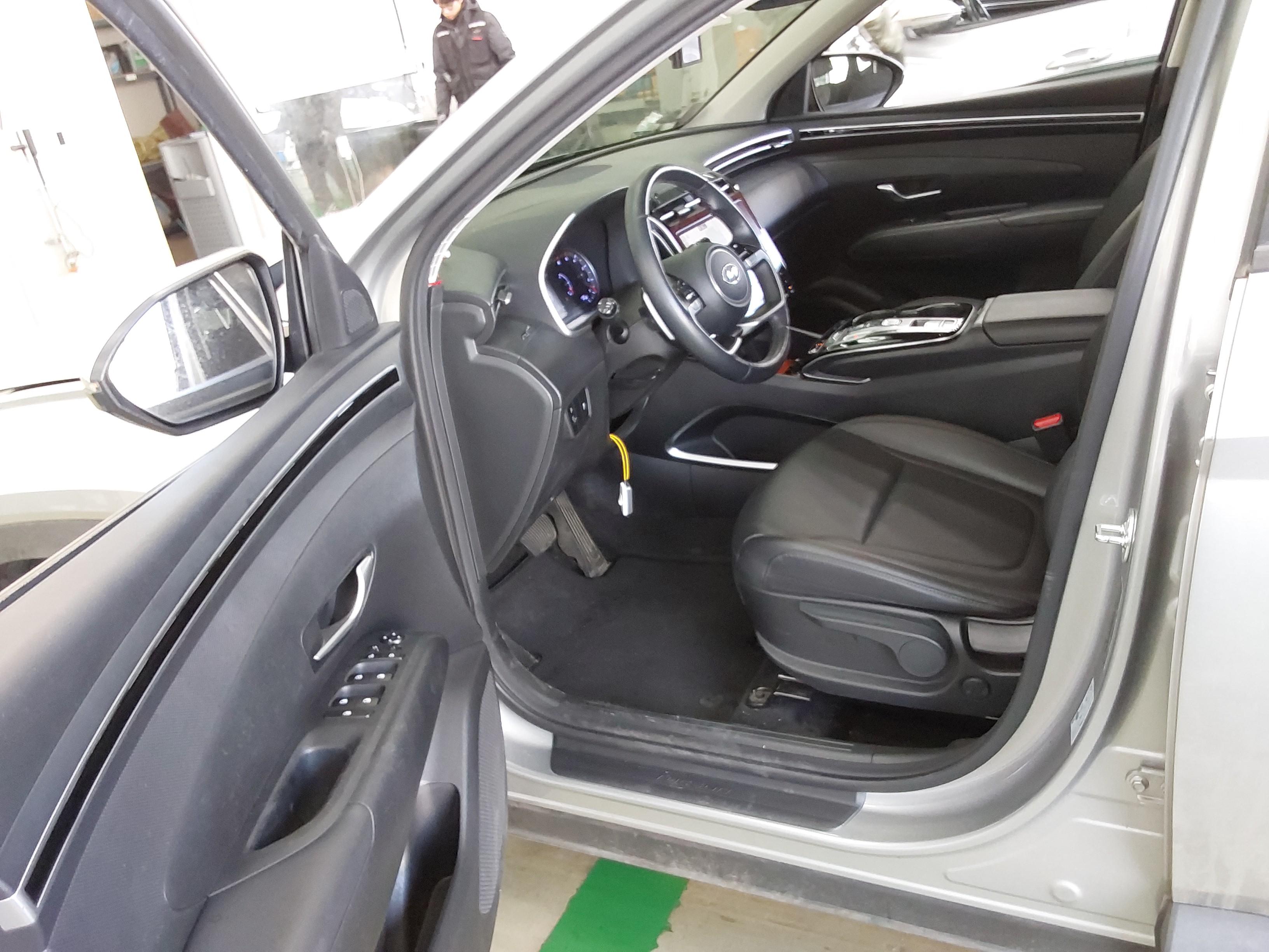 2023 - hyundai tucson
