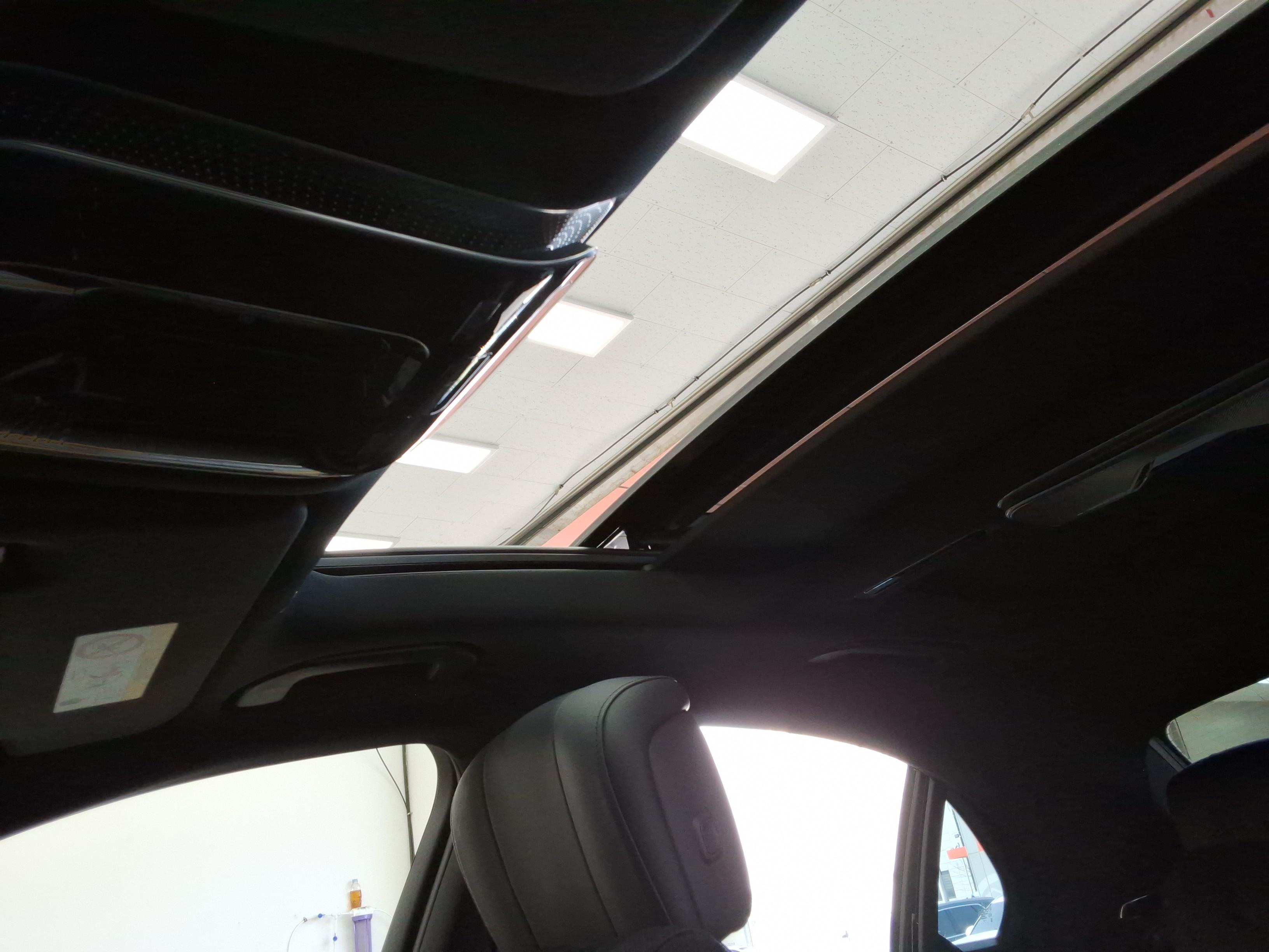 مرسيدس بنز إس كلاس 2023 - صورة 18