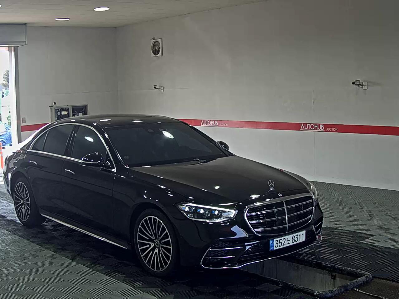 مرسيدس بنز إس كلاس 2023 - صورة 2