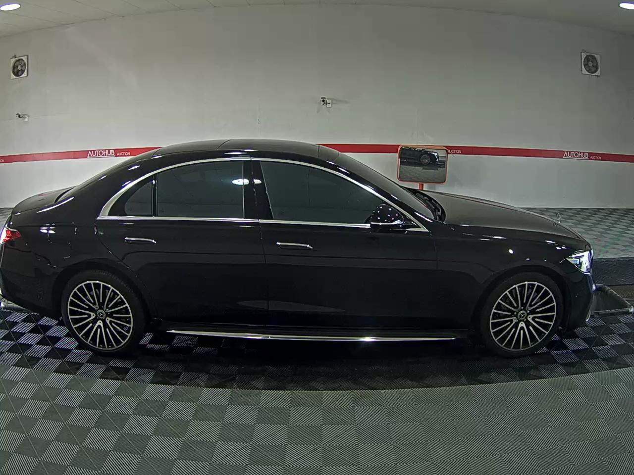 مرسيدس بنز إس كلاس 2023 - صورة 3