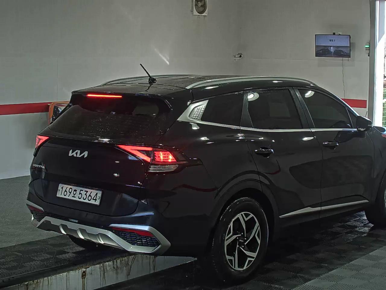 2022 - kia sportage