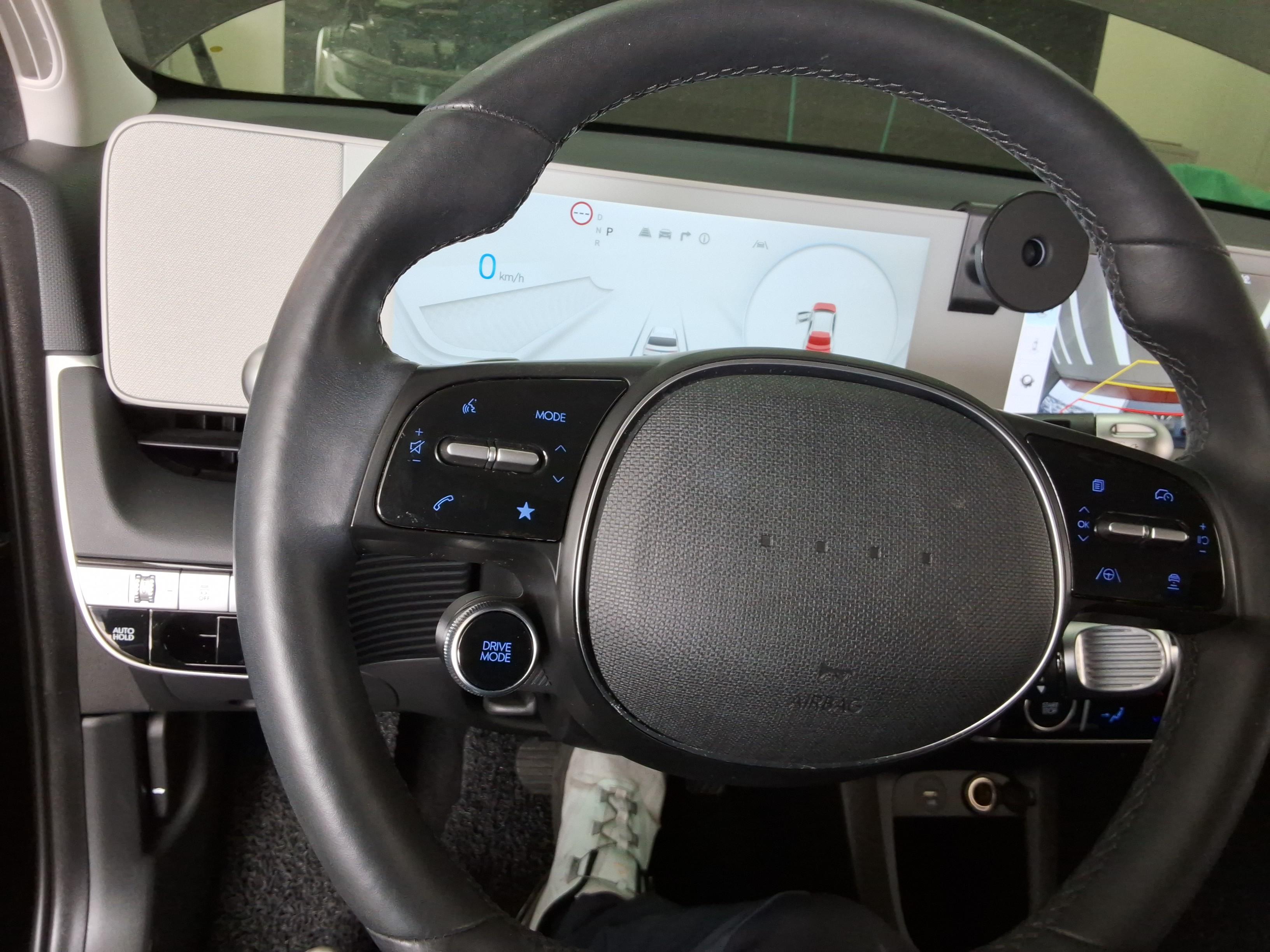 2022 - hyundai ioniq