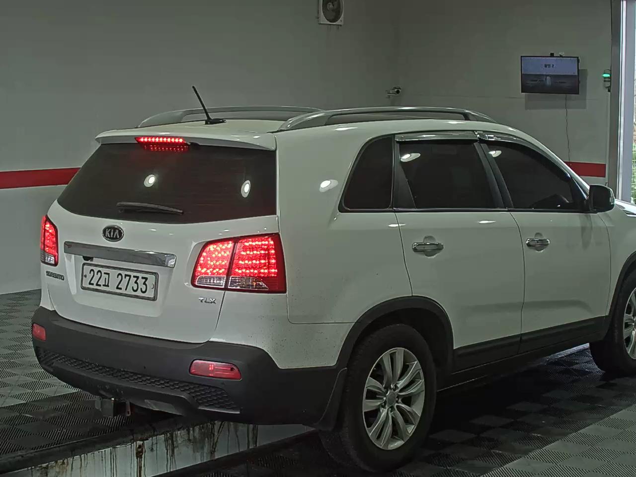 Kia Sorento 2011 - Image 4