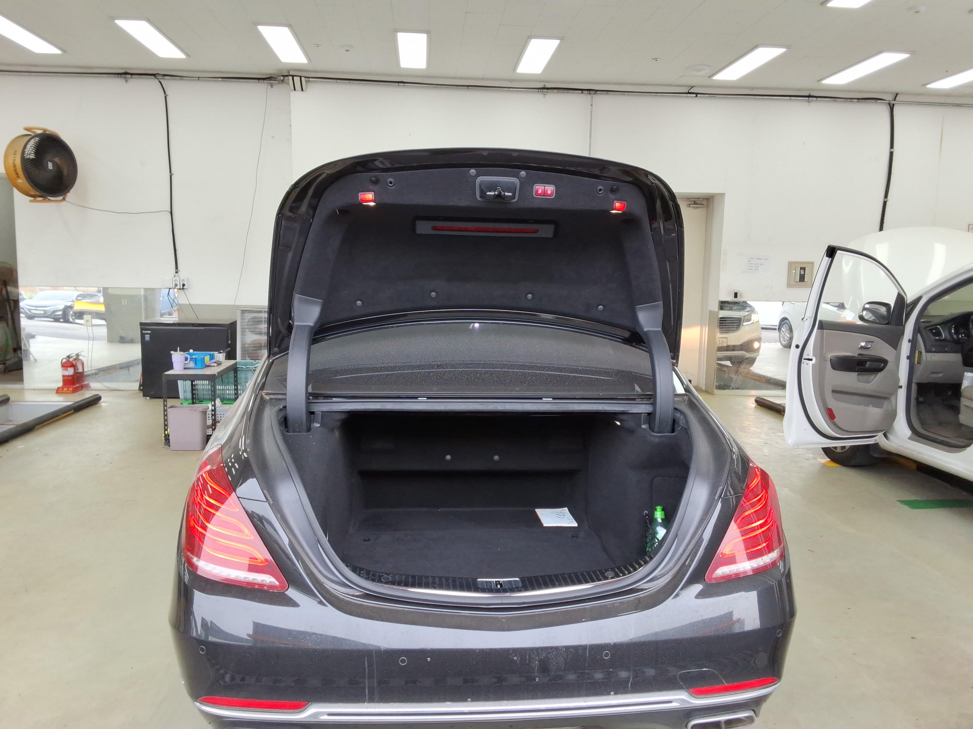 Mercedes-Benz S-Class 2015 - Image 15