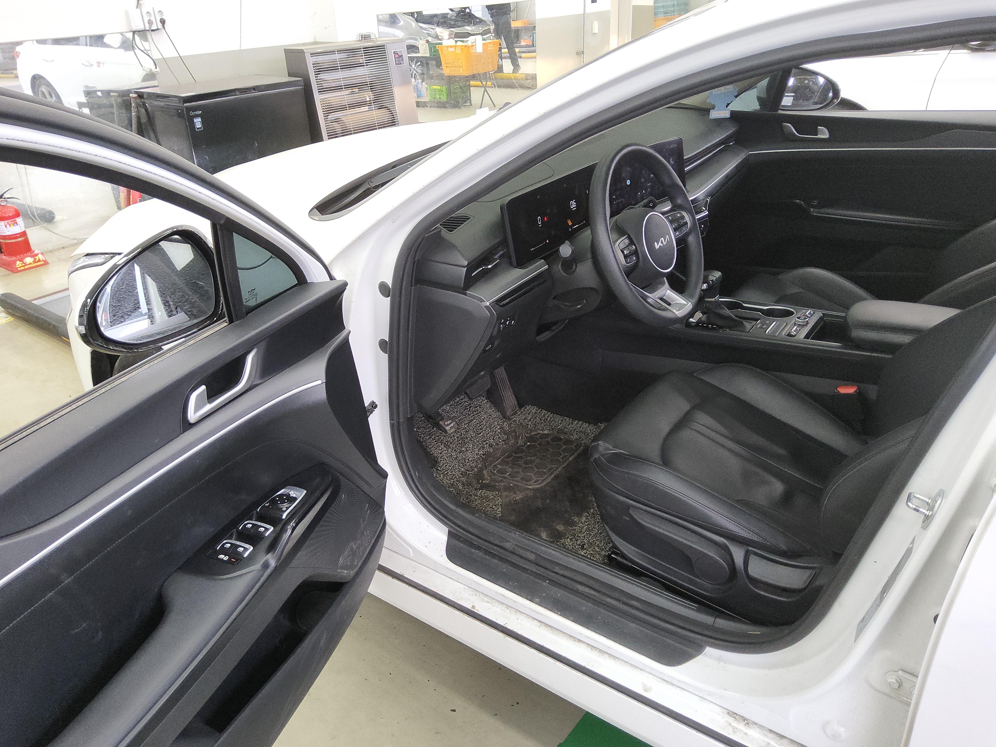 Kia K5 2024 - Image 9