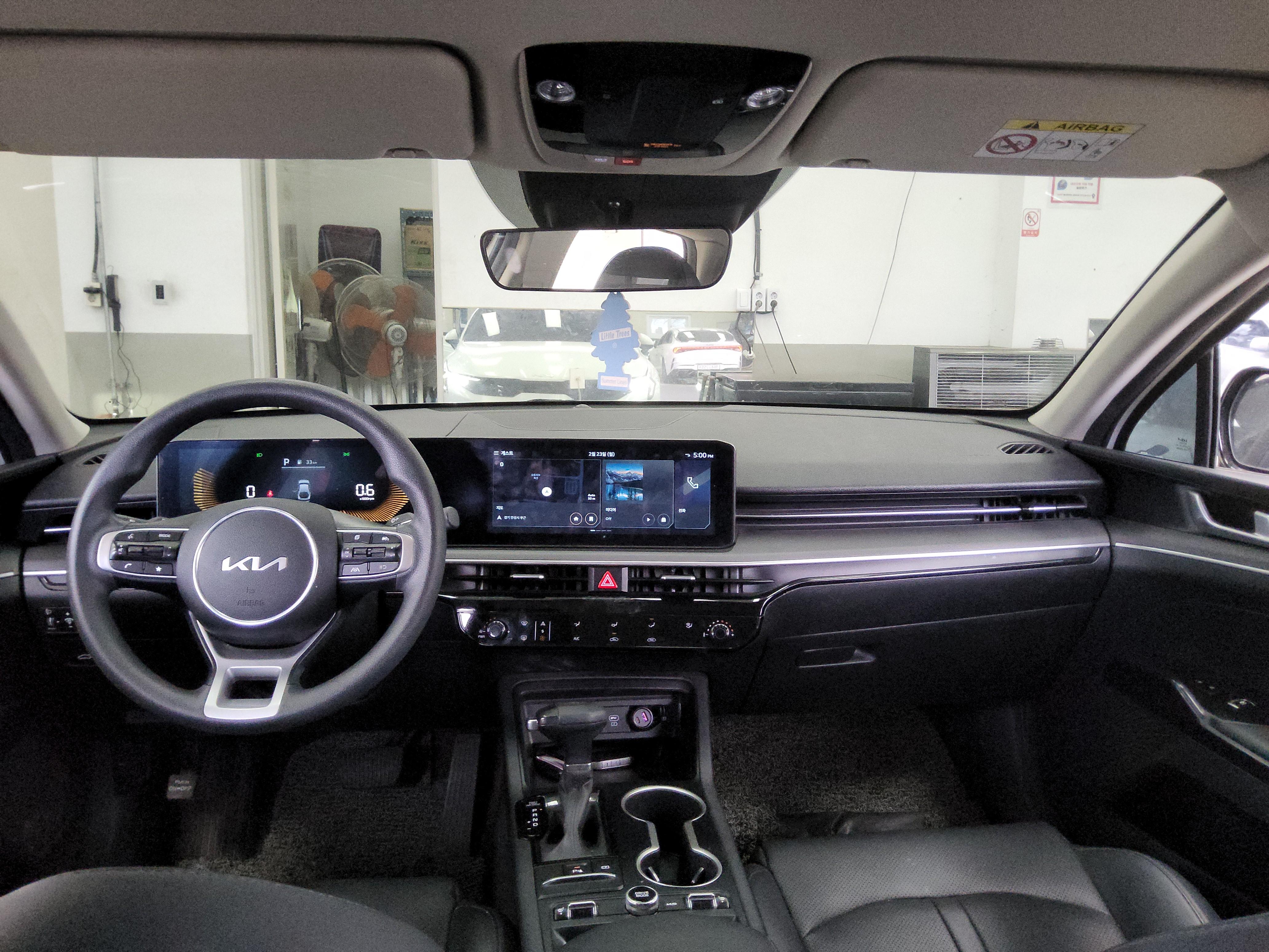 Kia K5 2024 - Image 10