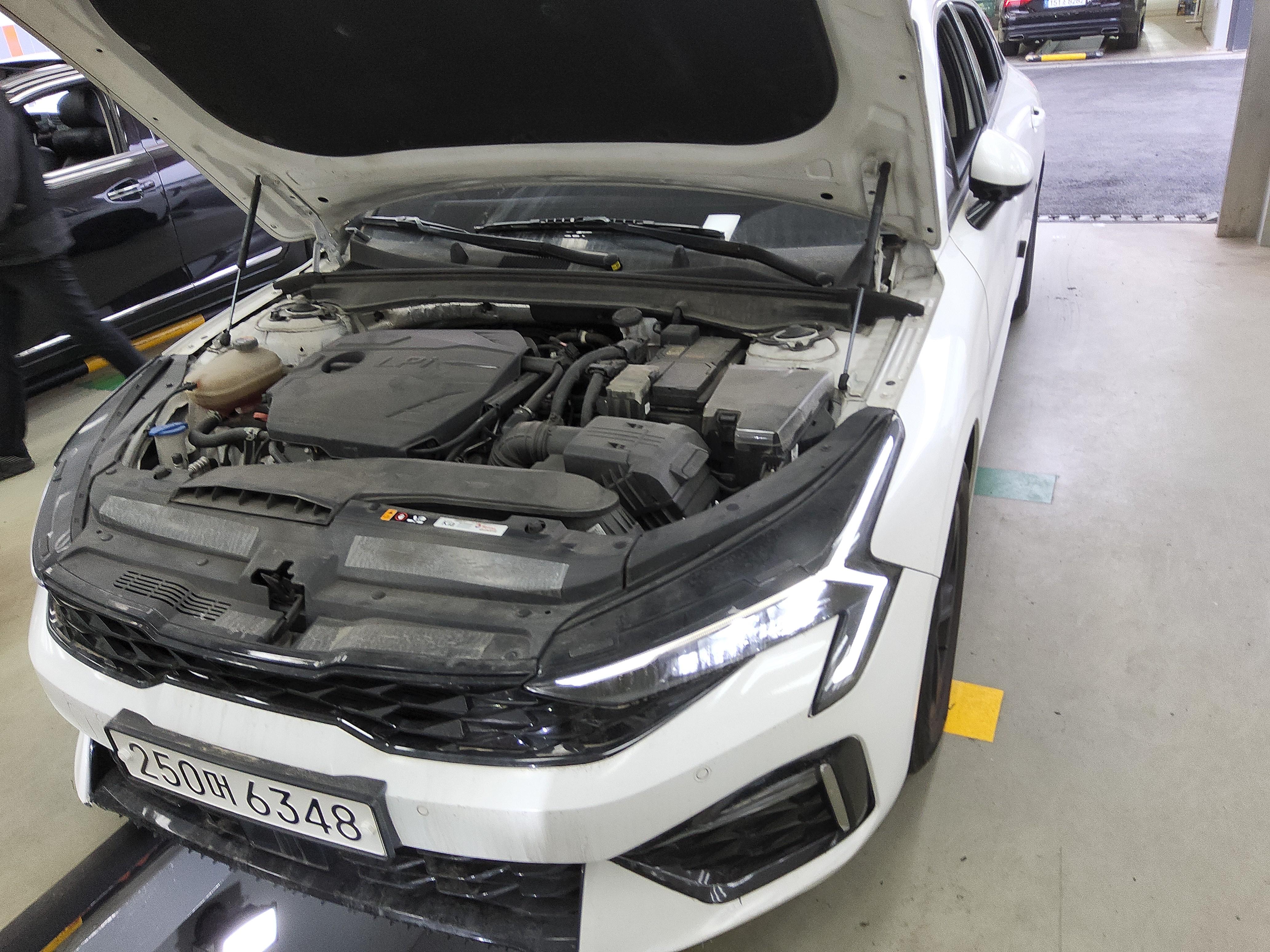 Kia K5 2024 - Image 17