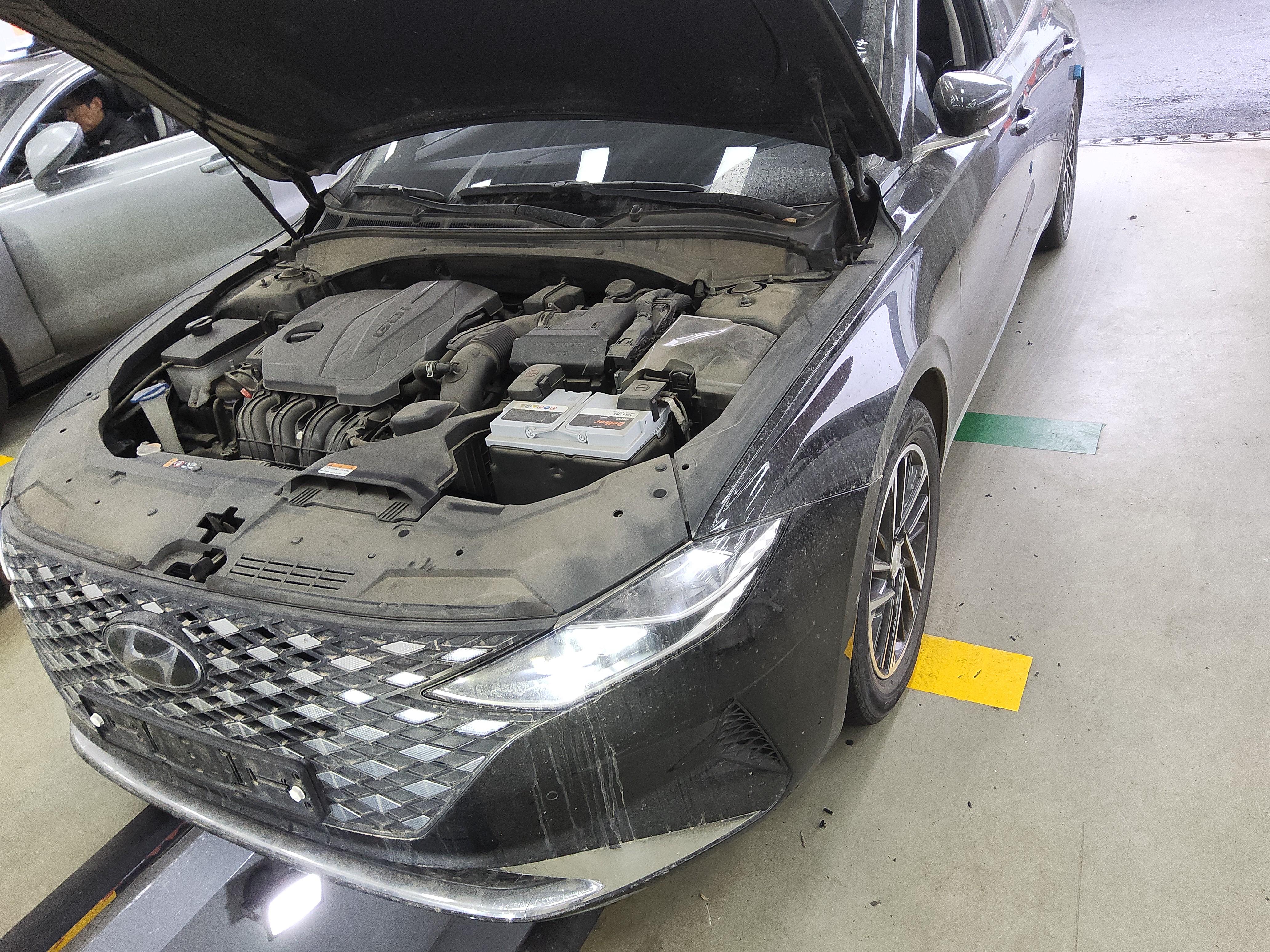 هيونداي جرانجر 2020 - صورة 17