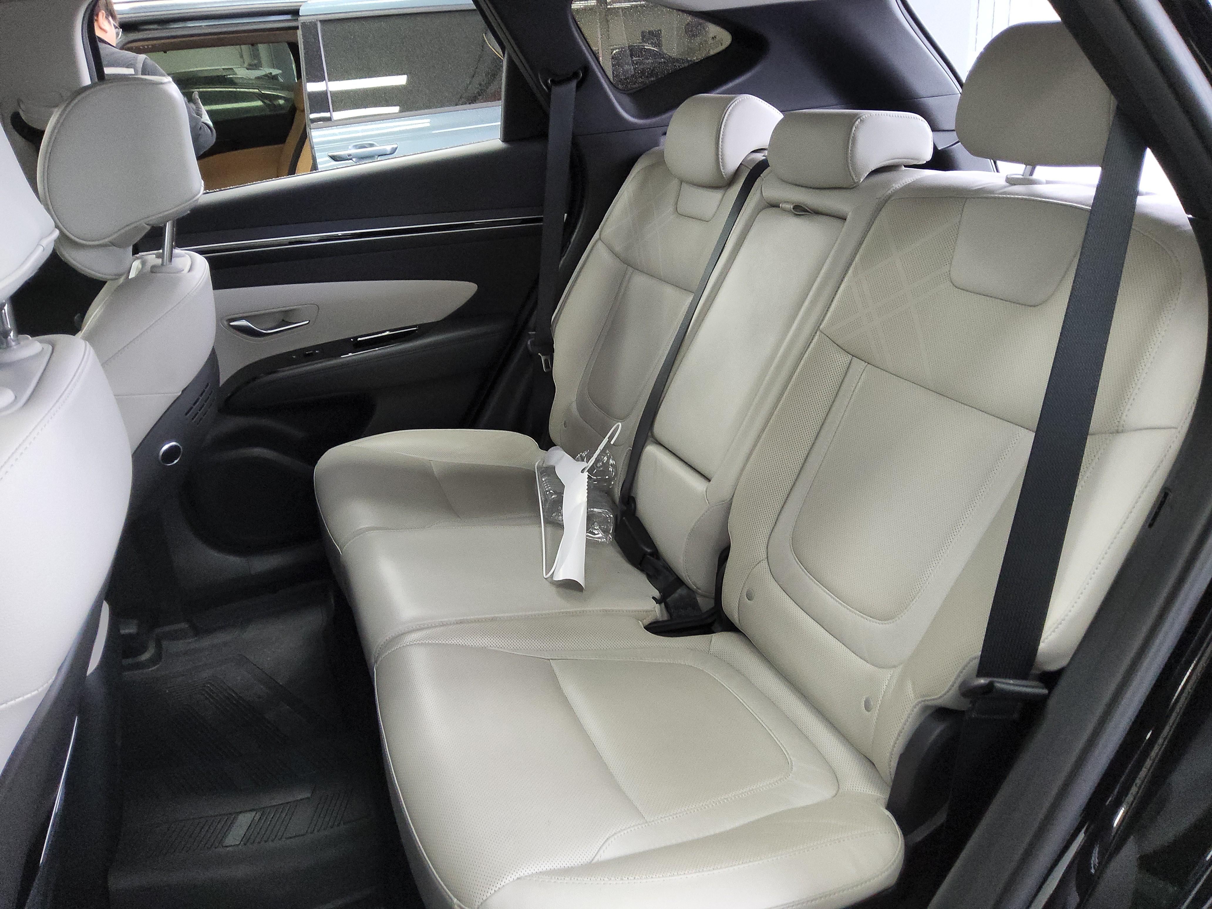 Hyundai Tucson 2022 - Image 12