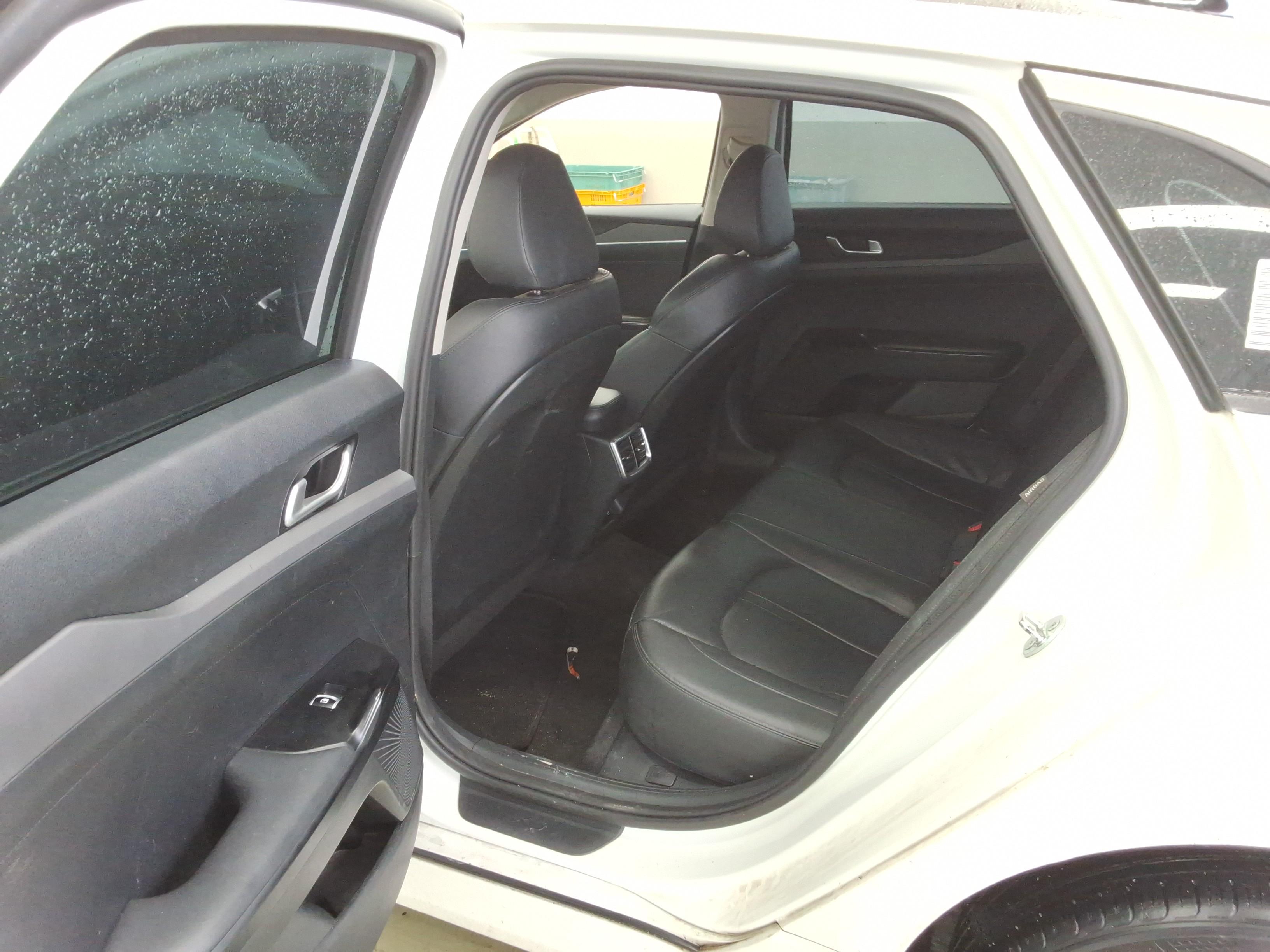 كيا K5 2024 - صورة 10