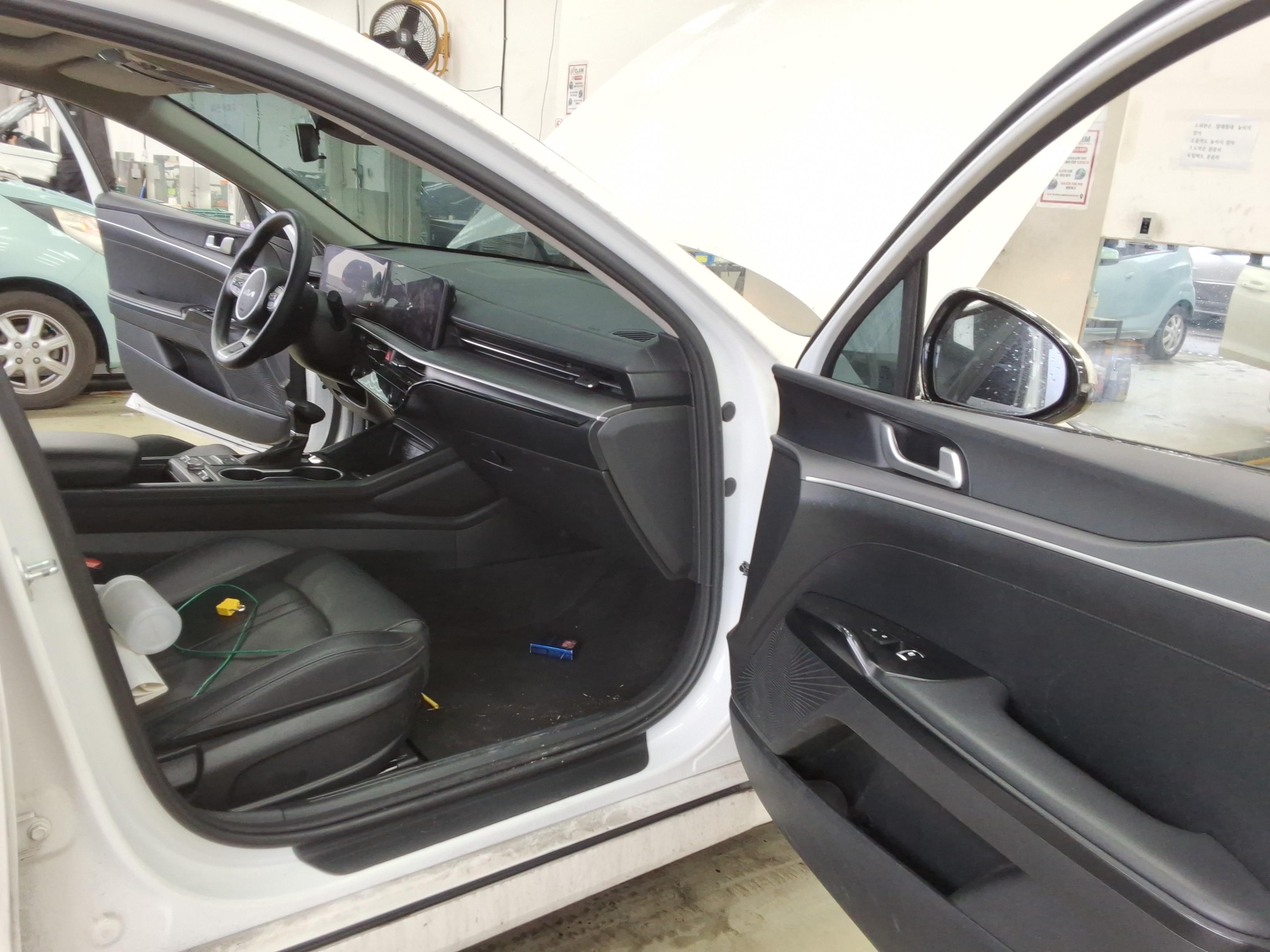 كيا K5 2024 - صورة 12