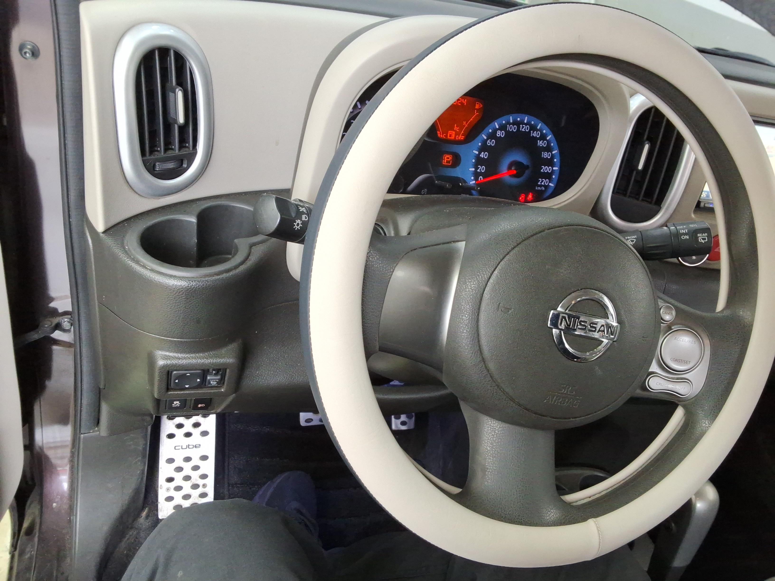 Nissan Cube - 15