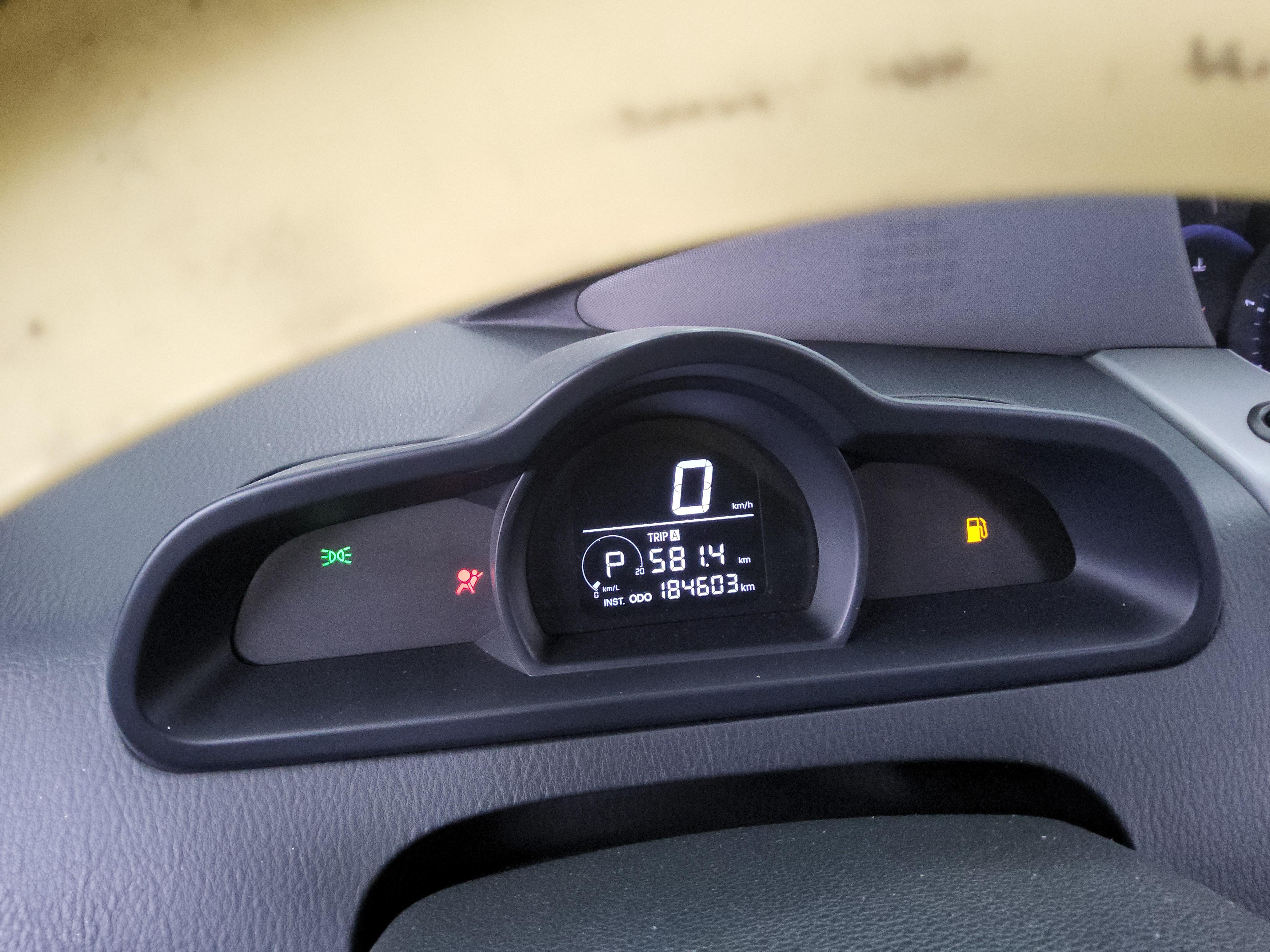 سانج يونج كوراندو توريزمو 2015 - صورة 8