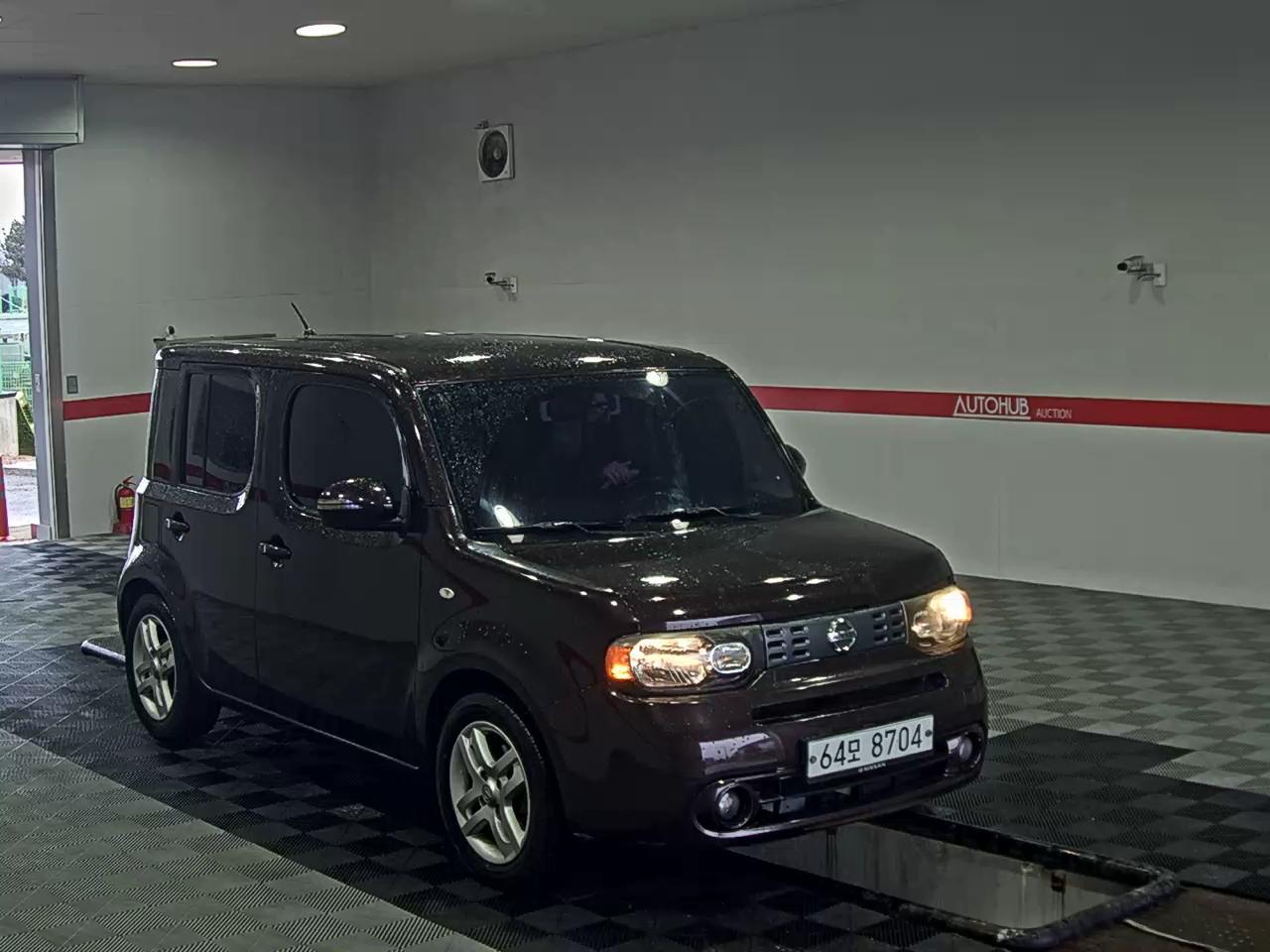 Nissan Cube - 2
