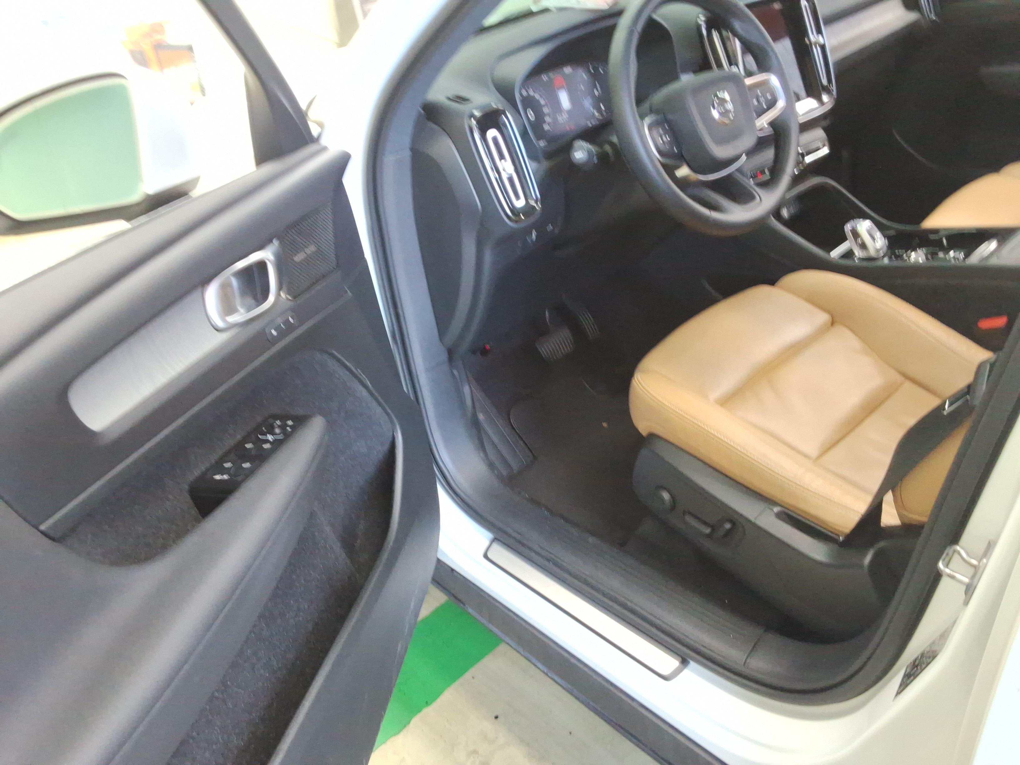Volvo Volvo - 9