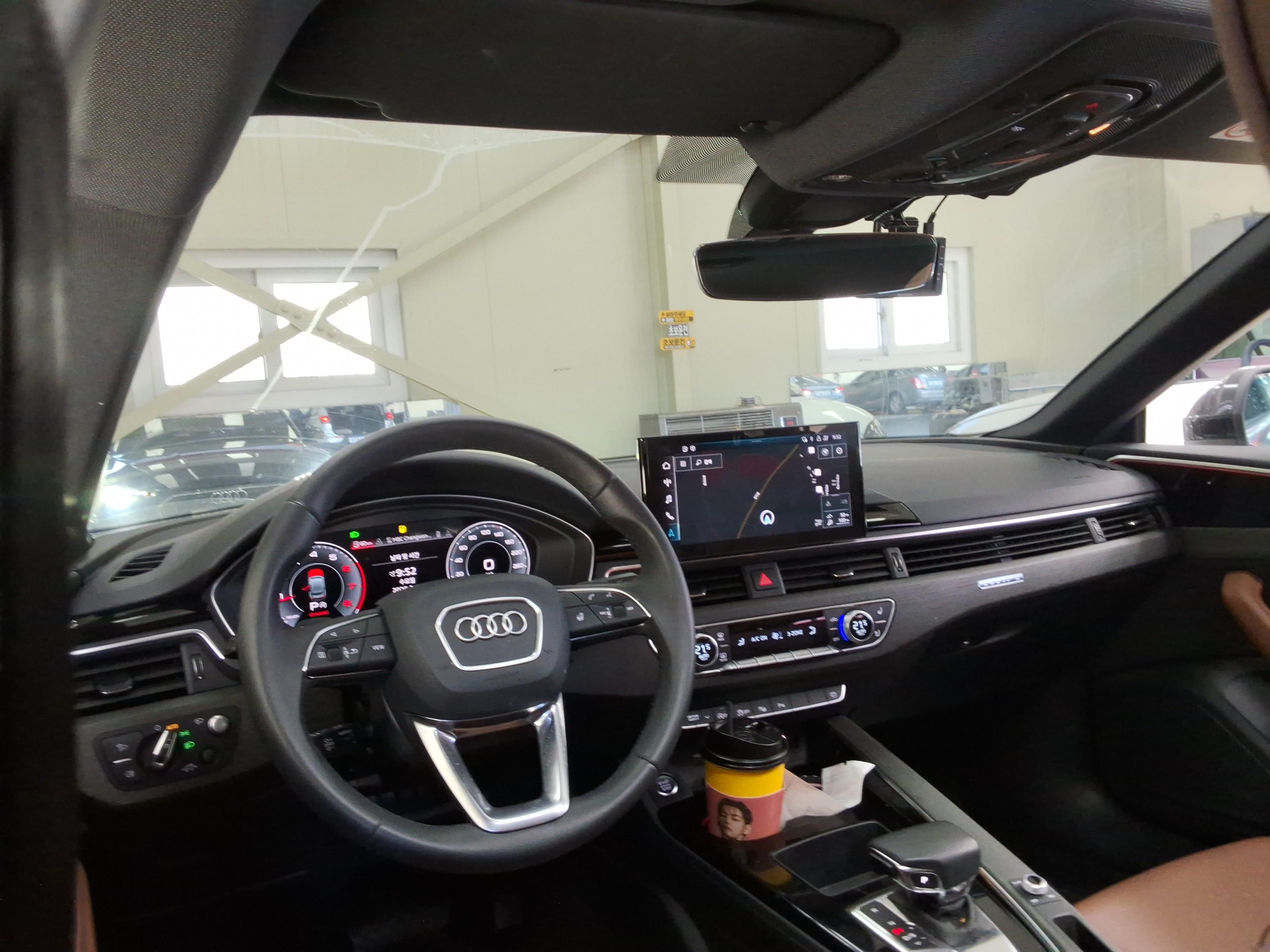 Audi A5 2023 - Image 10