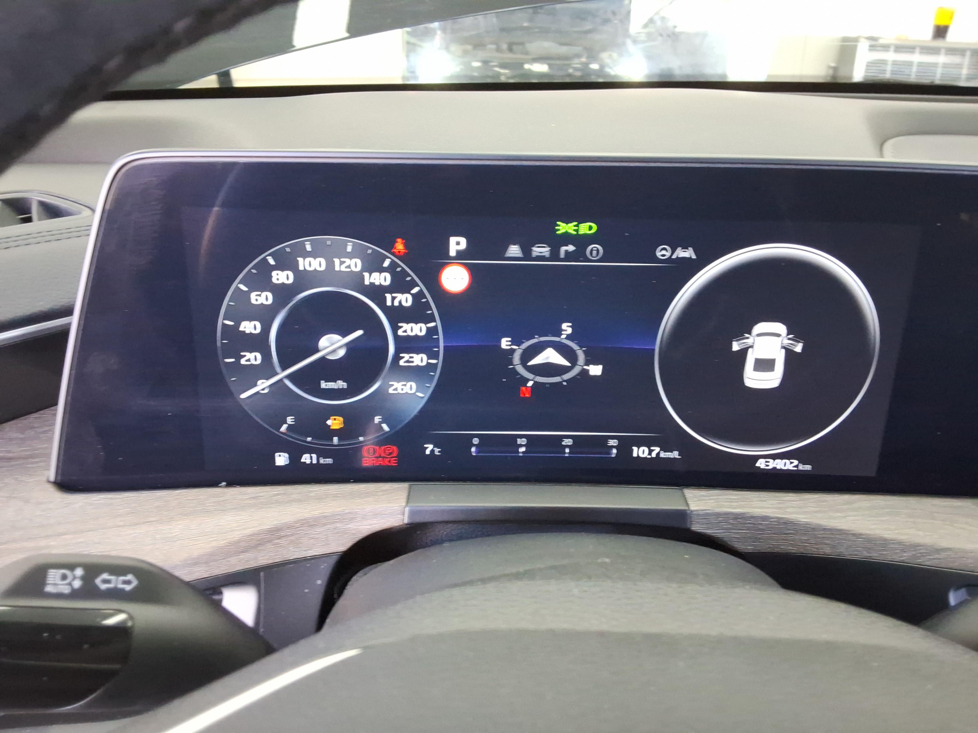 كيا K8 2023 - صورة 8