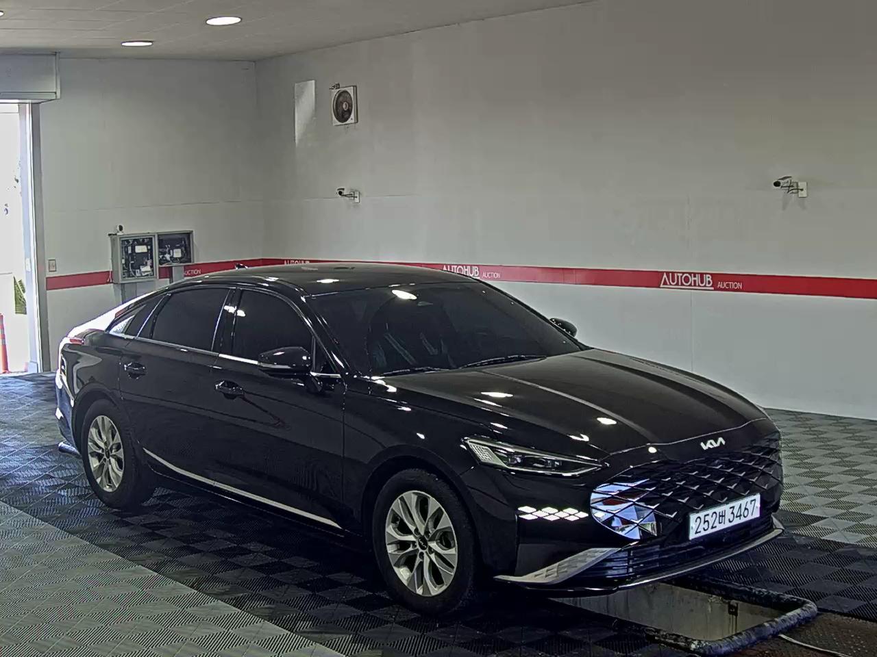 كيا K8 2023 - صورة 2