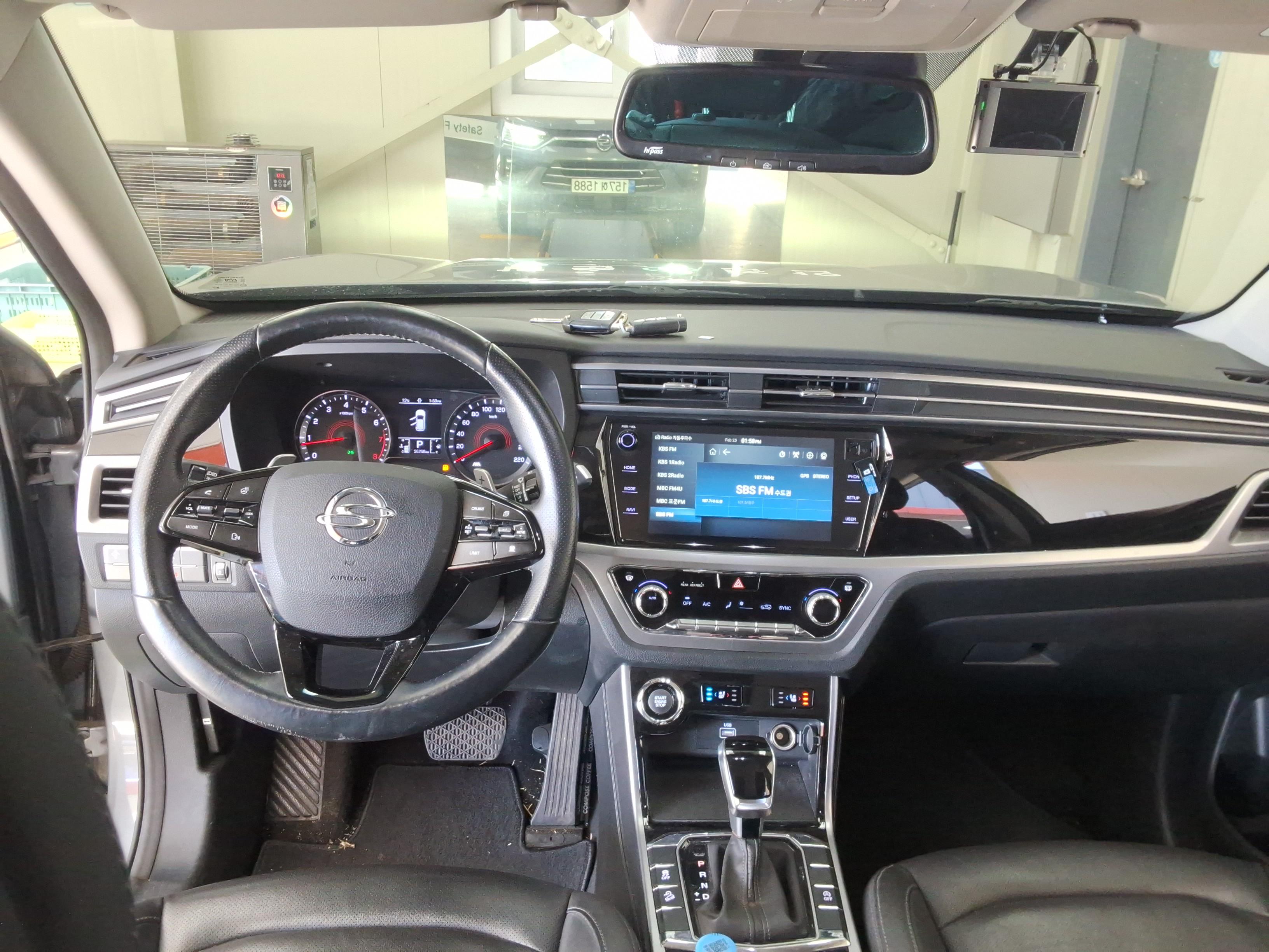 KG Mobility Korando - 10