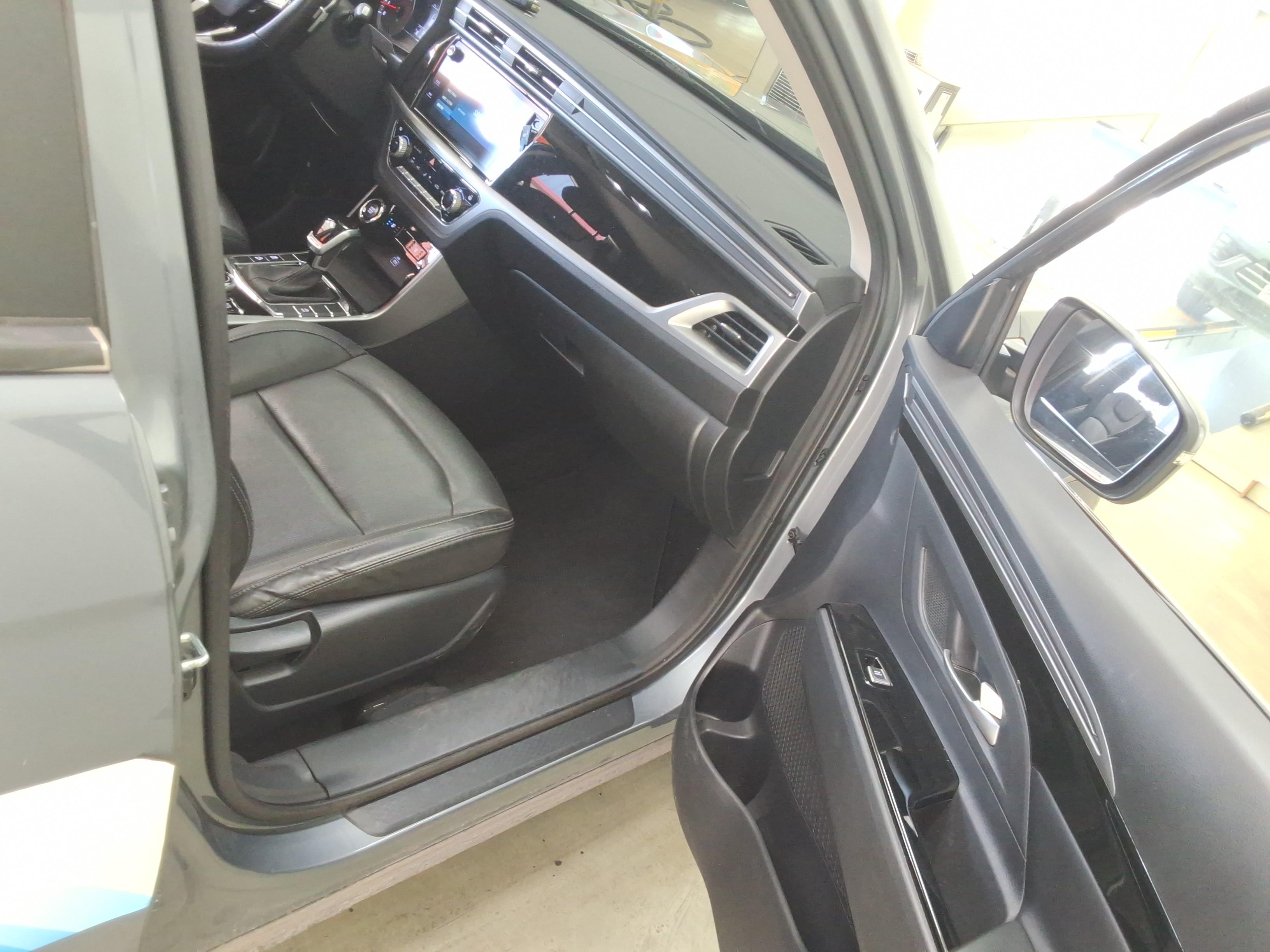 KG Mobility Korando - 14