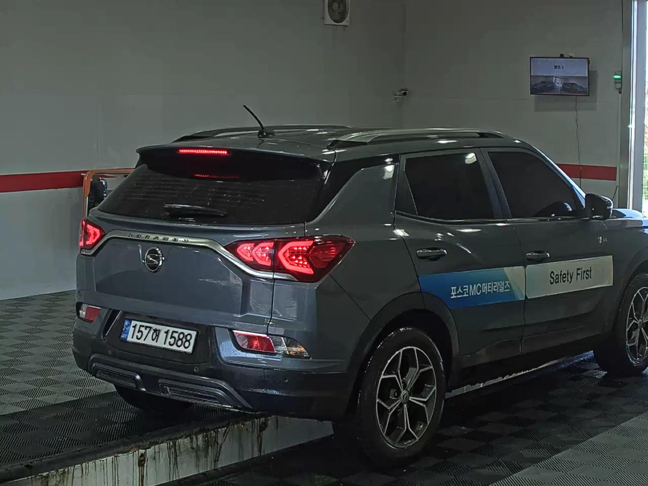 KG Mobility Korando - 4