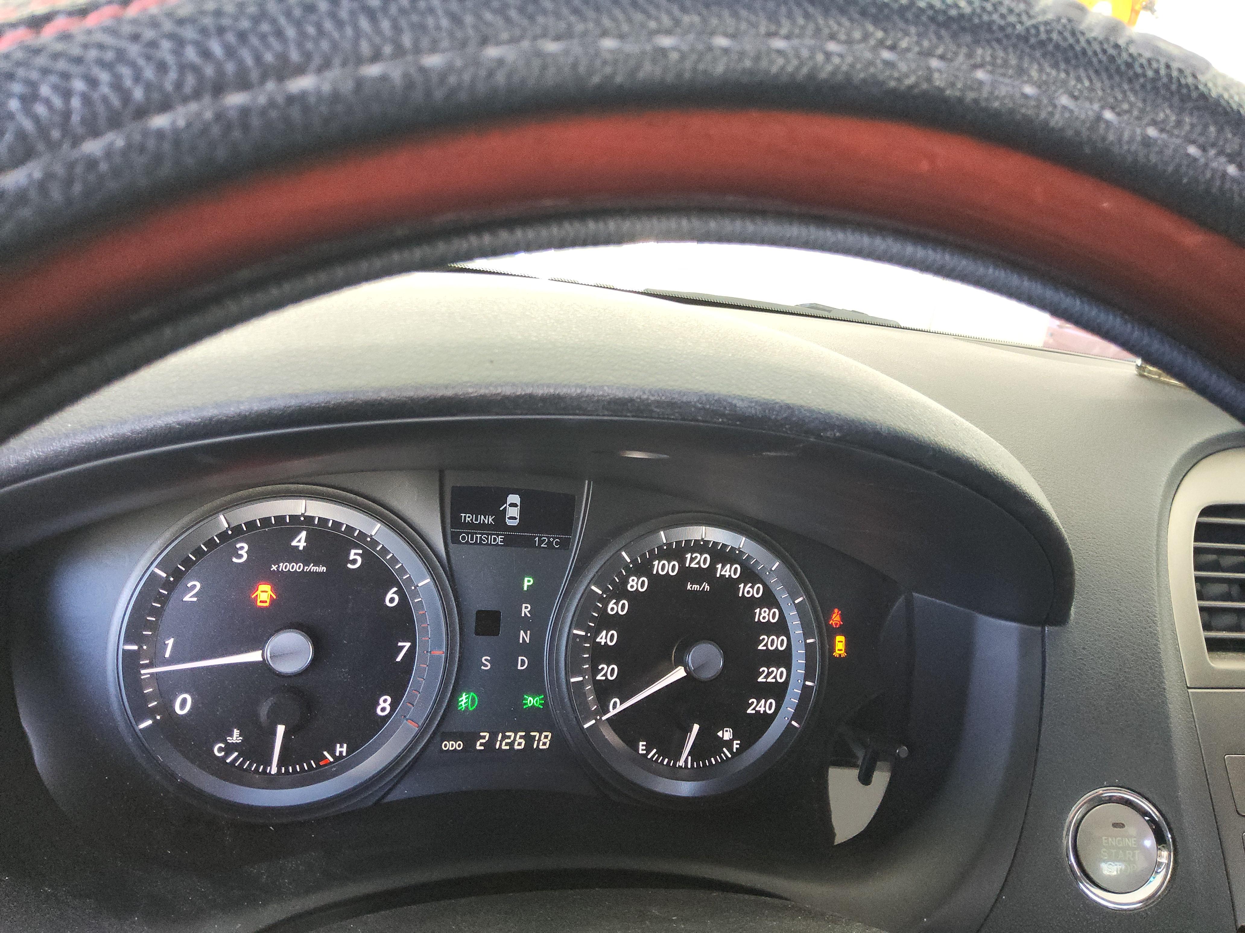 Lexus ES - 8