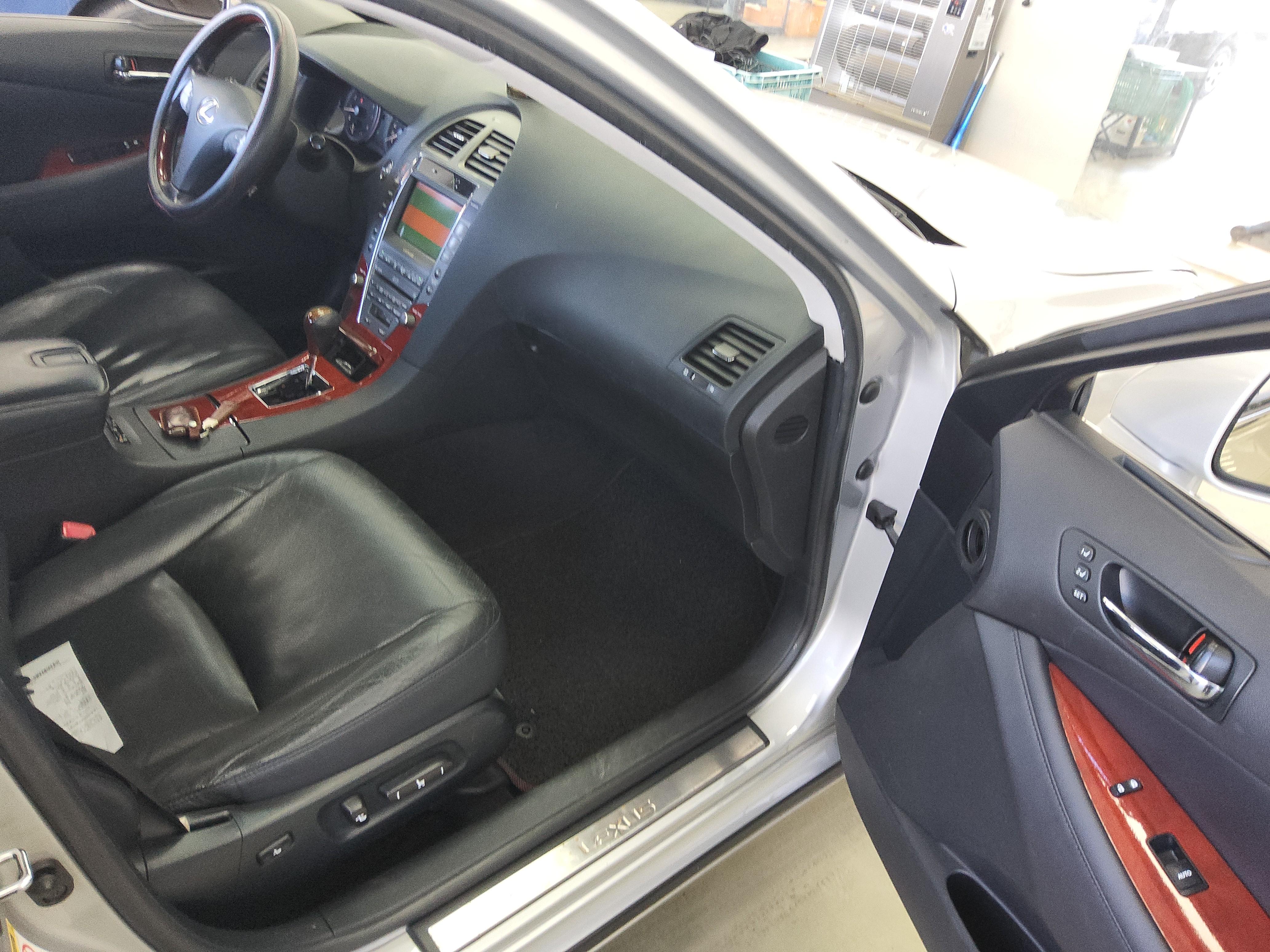 Lexus ES - 14