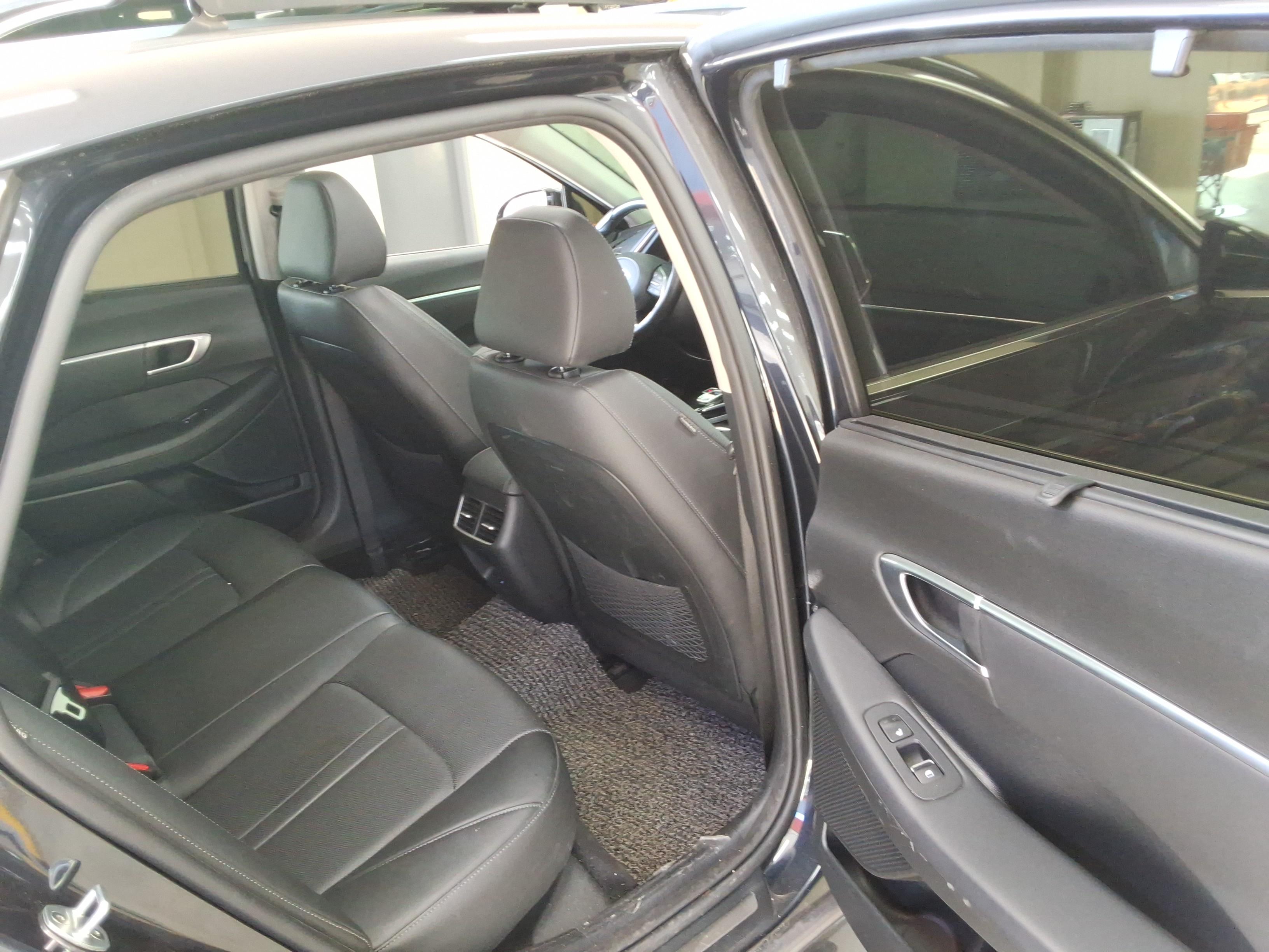 Hyundai Sonata 2020 - Image 13