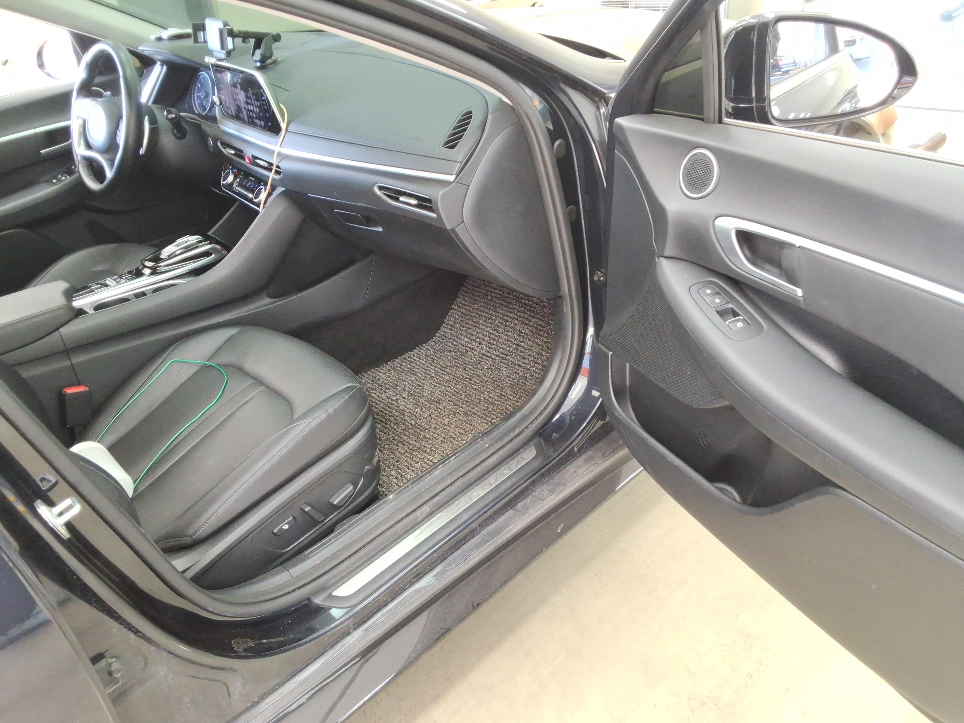 Hyundai Sonata 2020 - Image 14